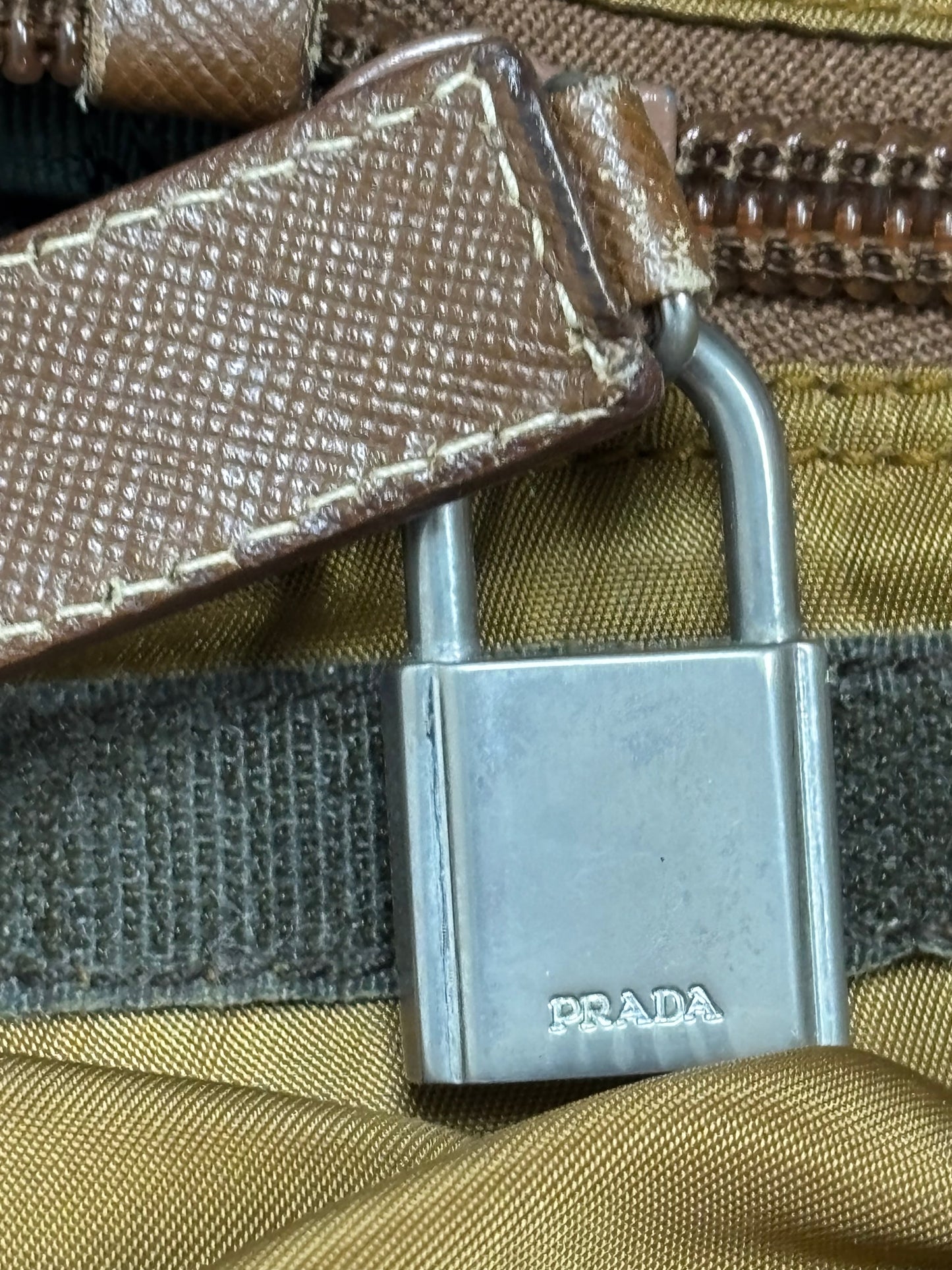 PRADA Sac de voyage Nylon 48h