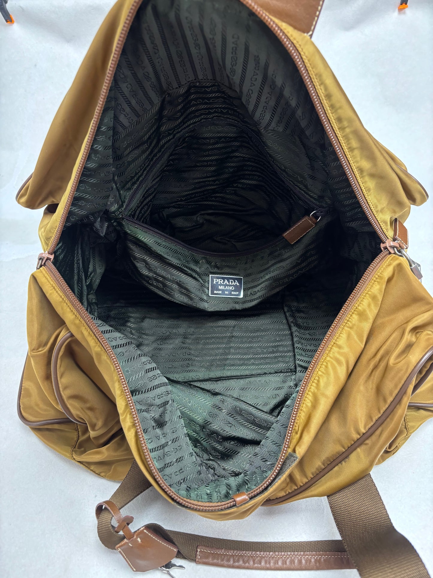 PRADA Sac de voyage Nylon 48h