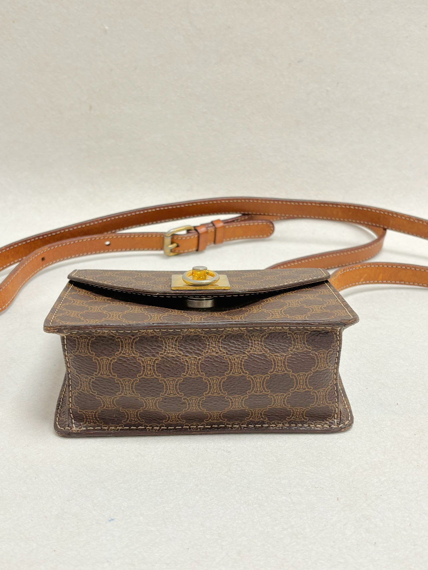CELINE Sac Triomphe Mini C