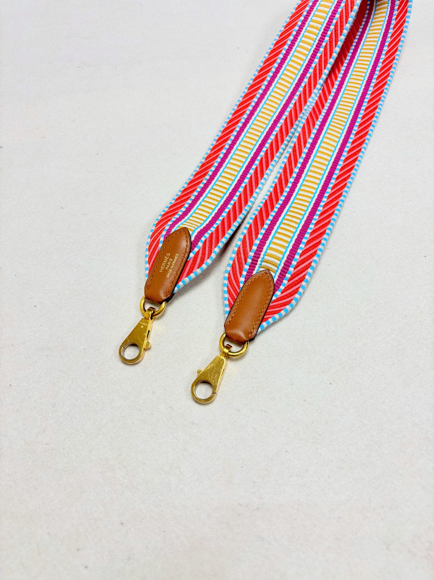 HERMÈS Bandoulière Sangle Cavale