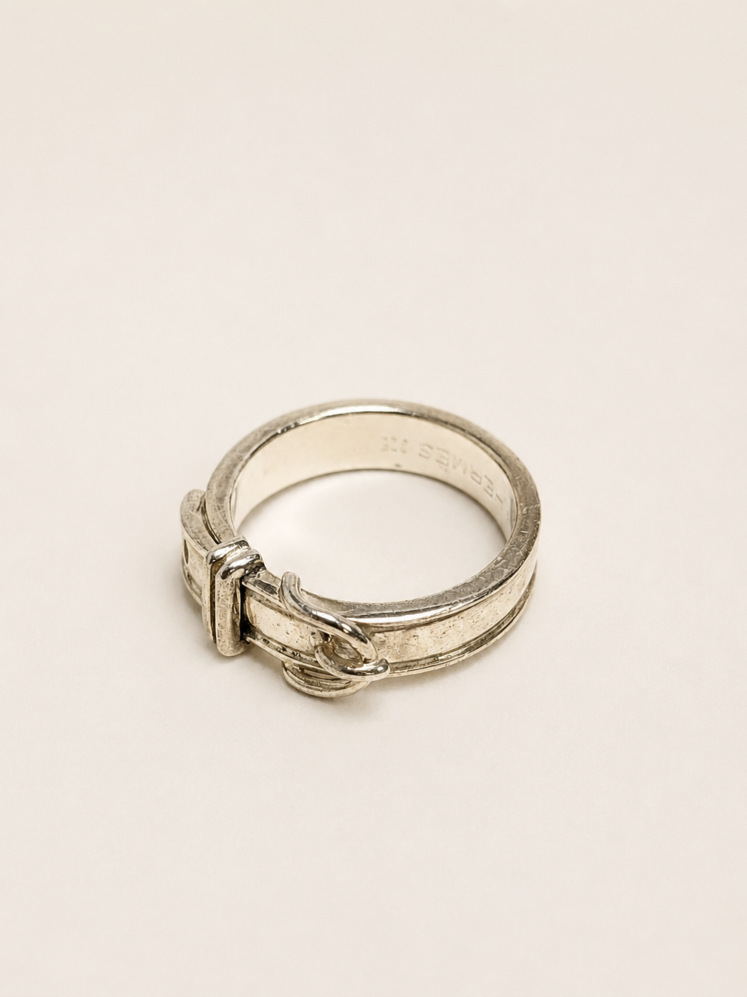 HERMÈS Bague Ceinture en Argent