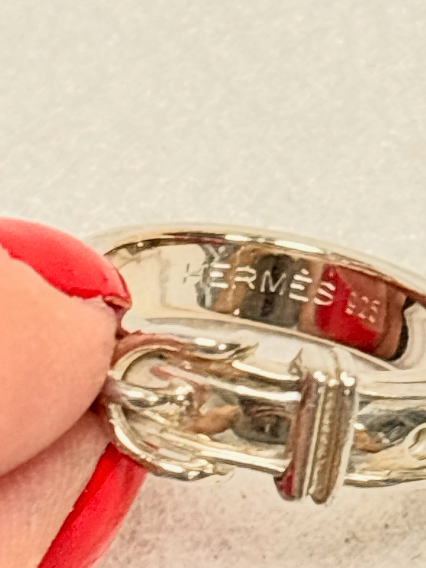 HERMÈS Bague Ceinture en Argent