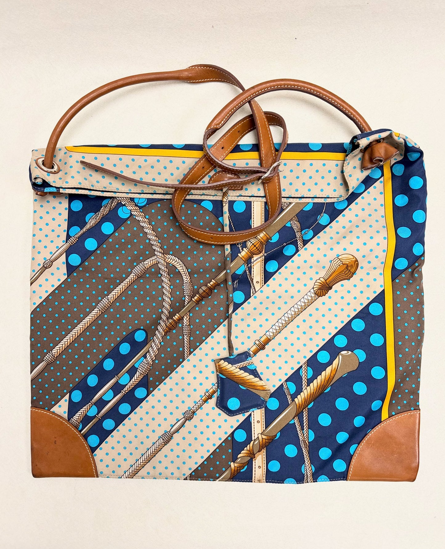 HERMÈS Sac Silk City
