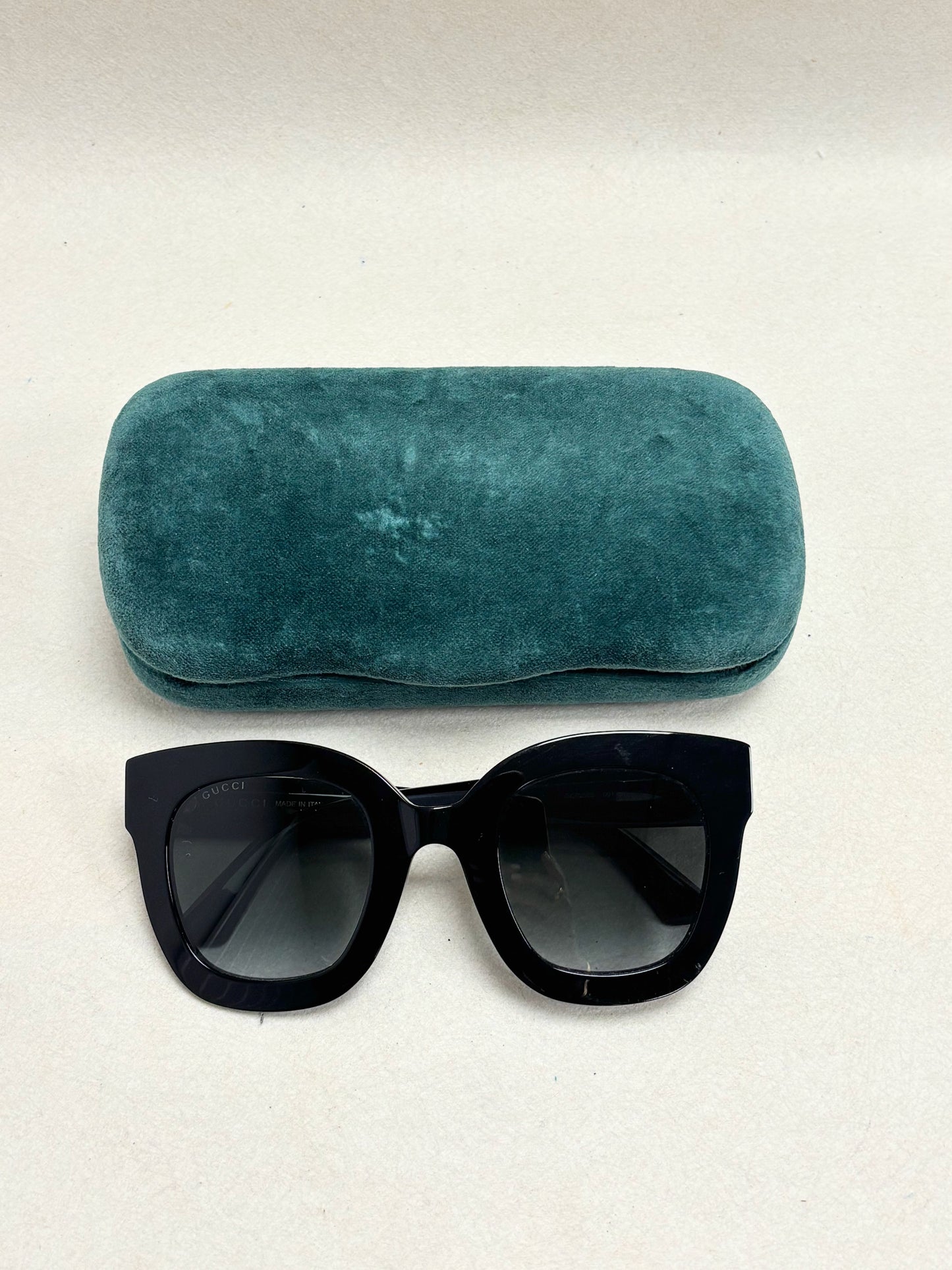 GUCCI Lunettes de soleil