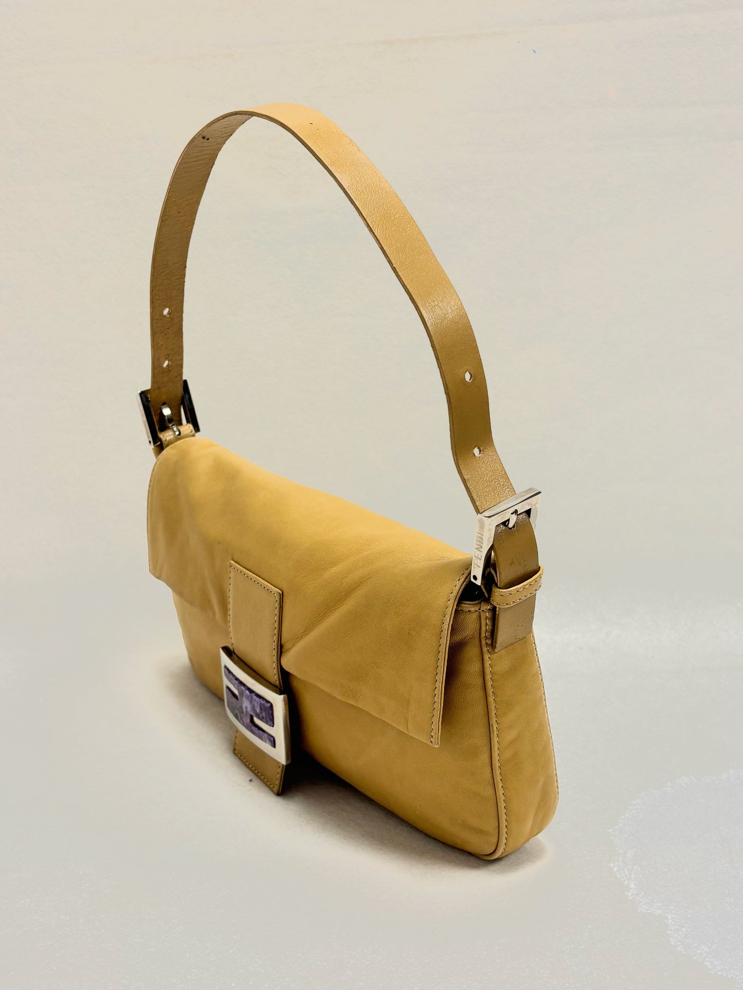 FENDI Sac Baguette