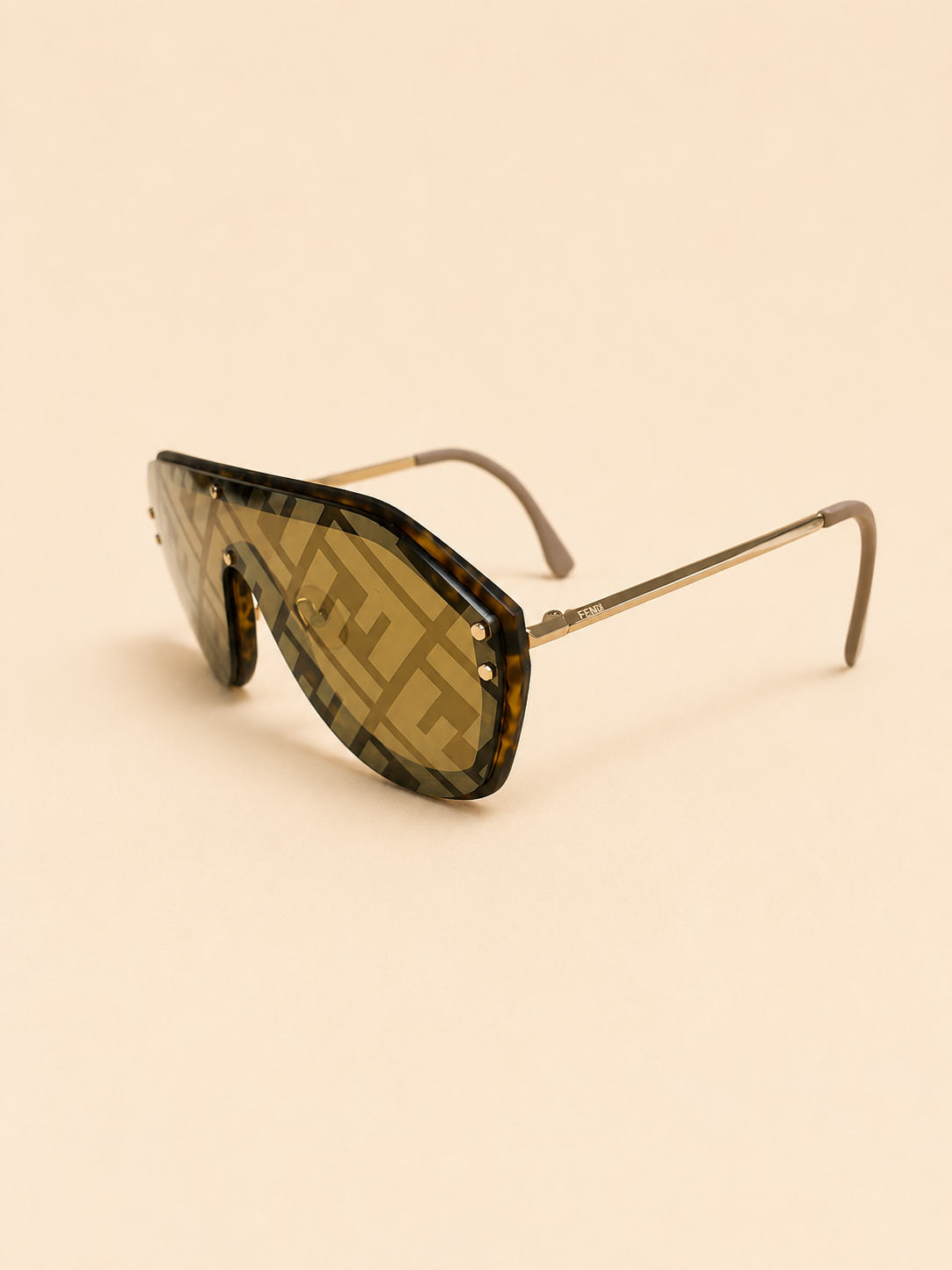 FENDI Lunettes de soleil Fabulous Shield