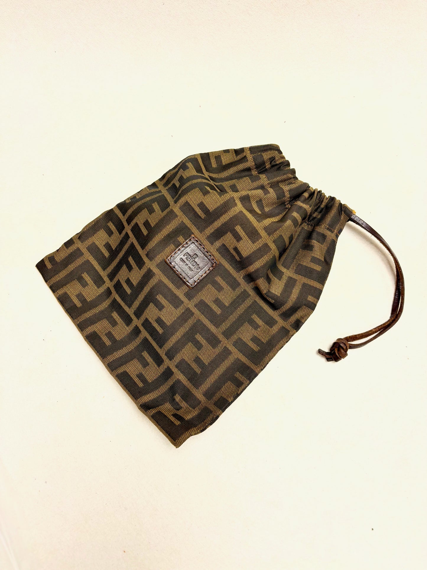 FENDI Pochette Zucca