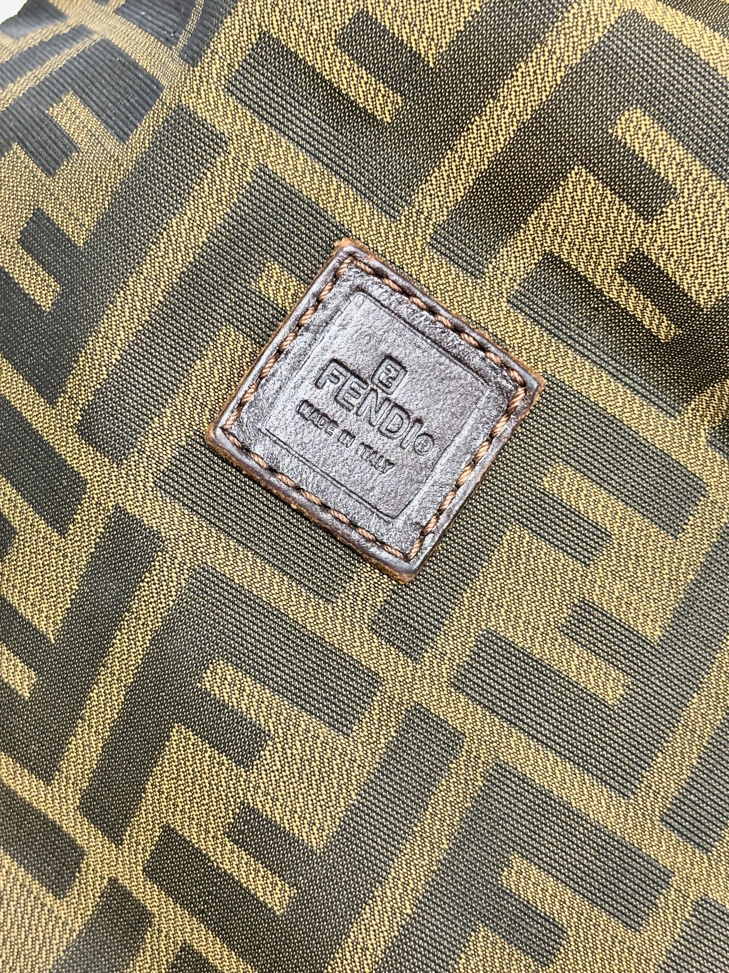 FENDI Pochette Zucca