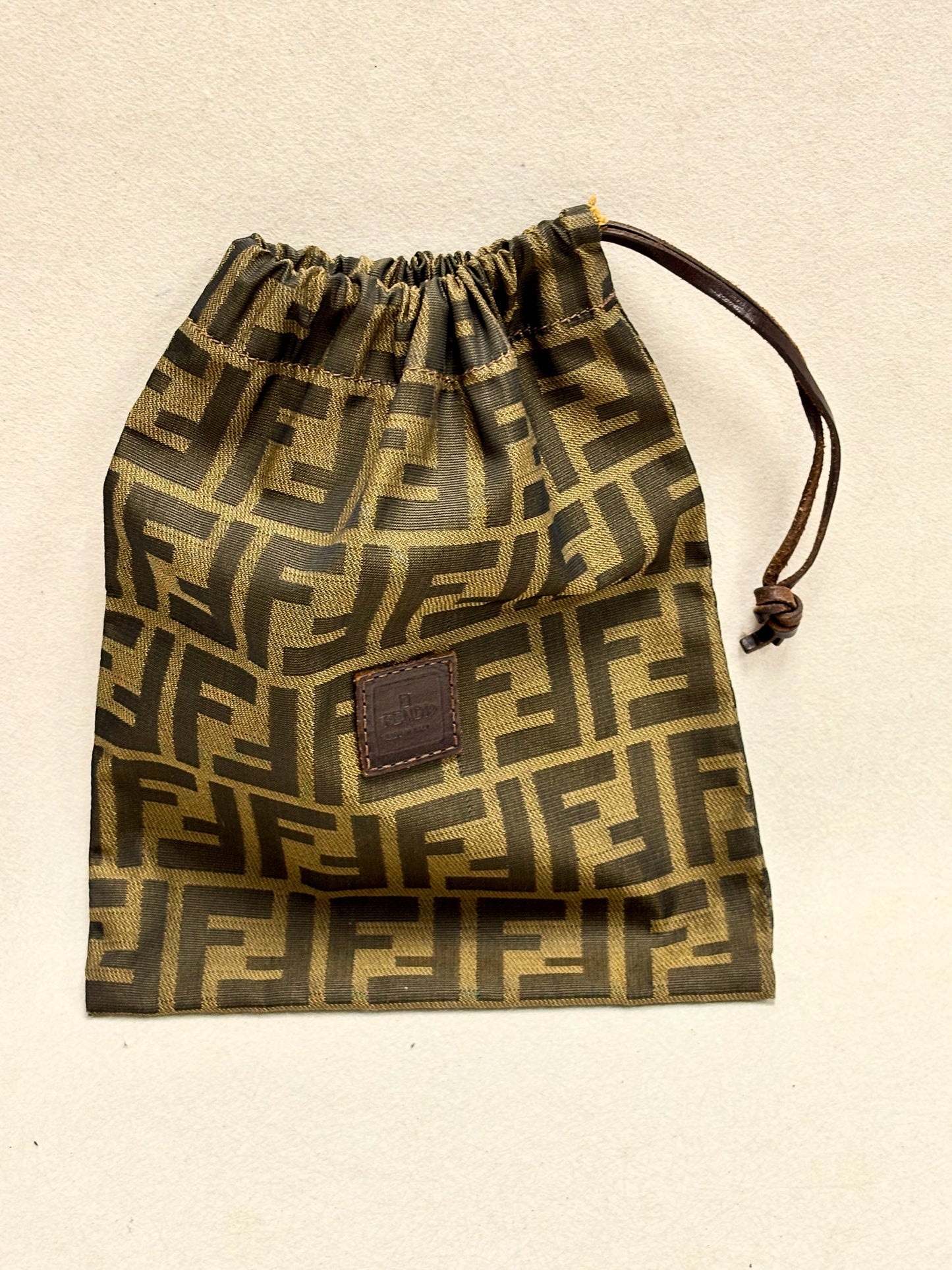 FENDI Pochette Zucca