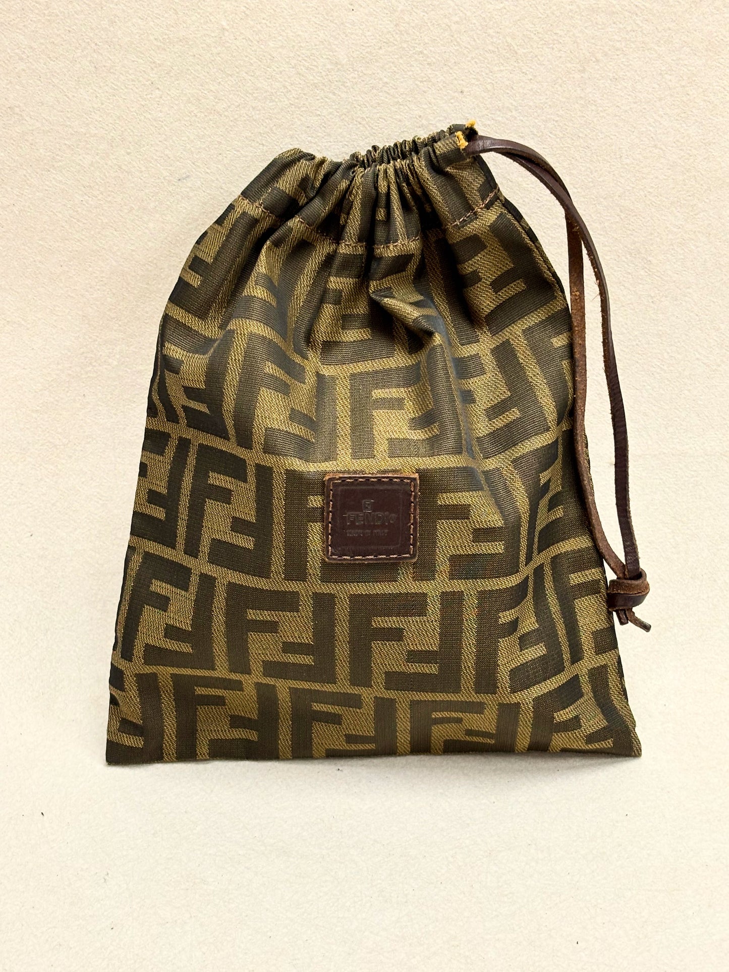 FENDI Pochette Zucca