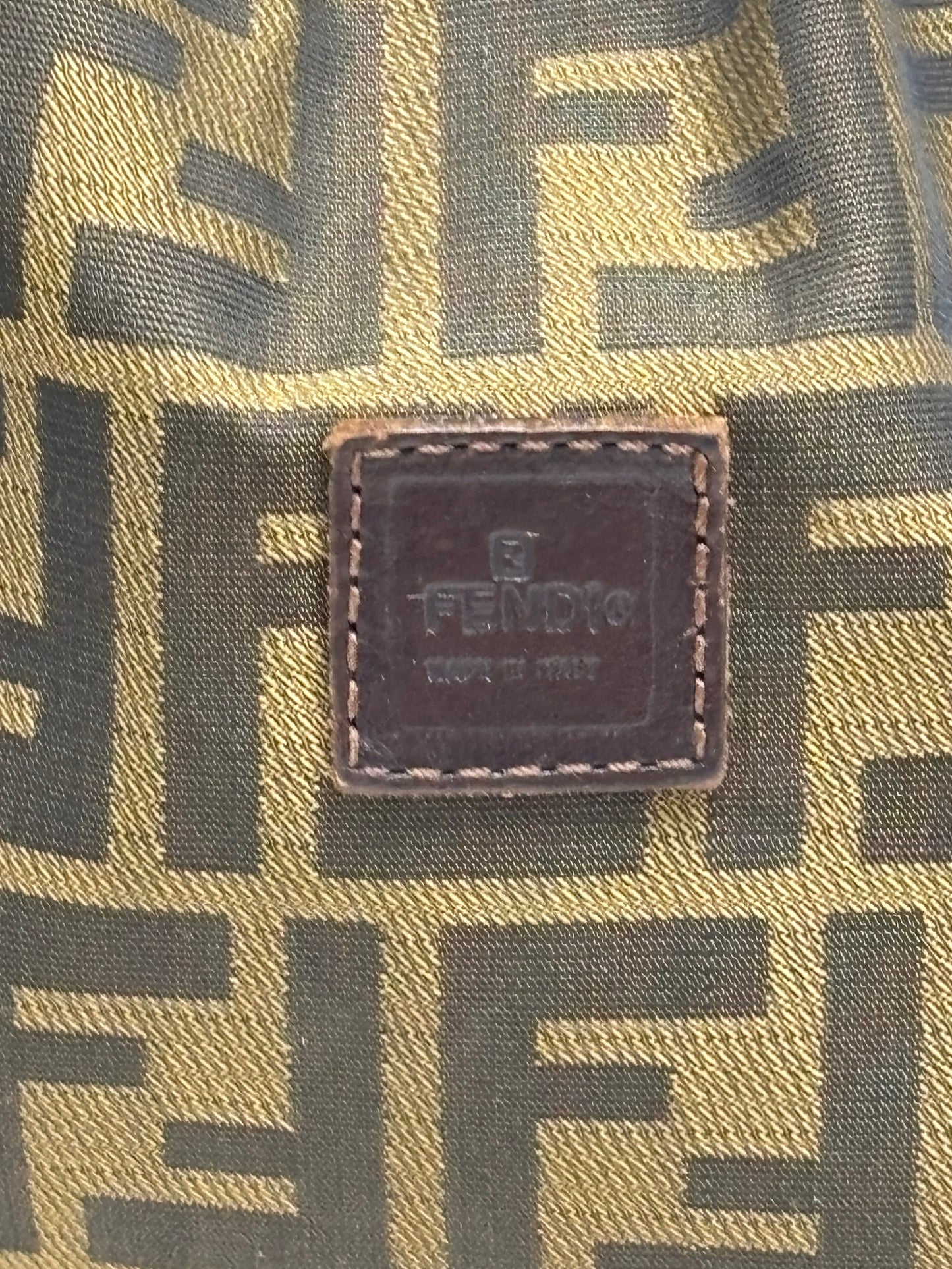 FENDI Pochette Zucca
