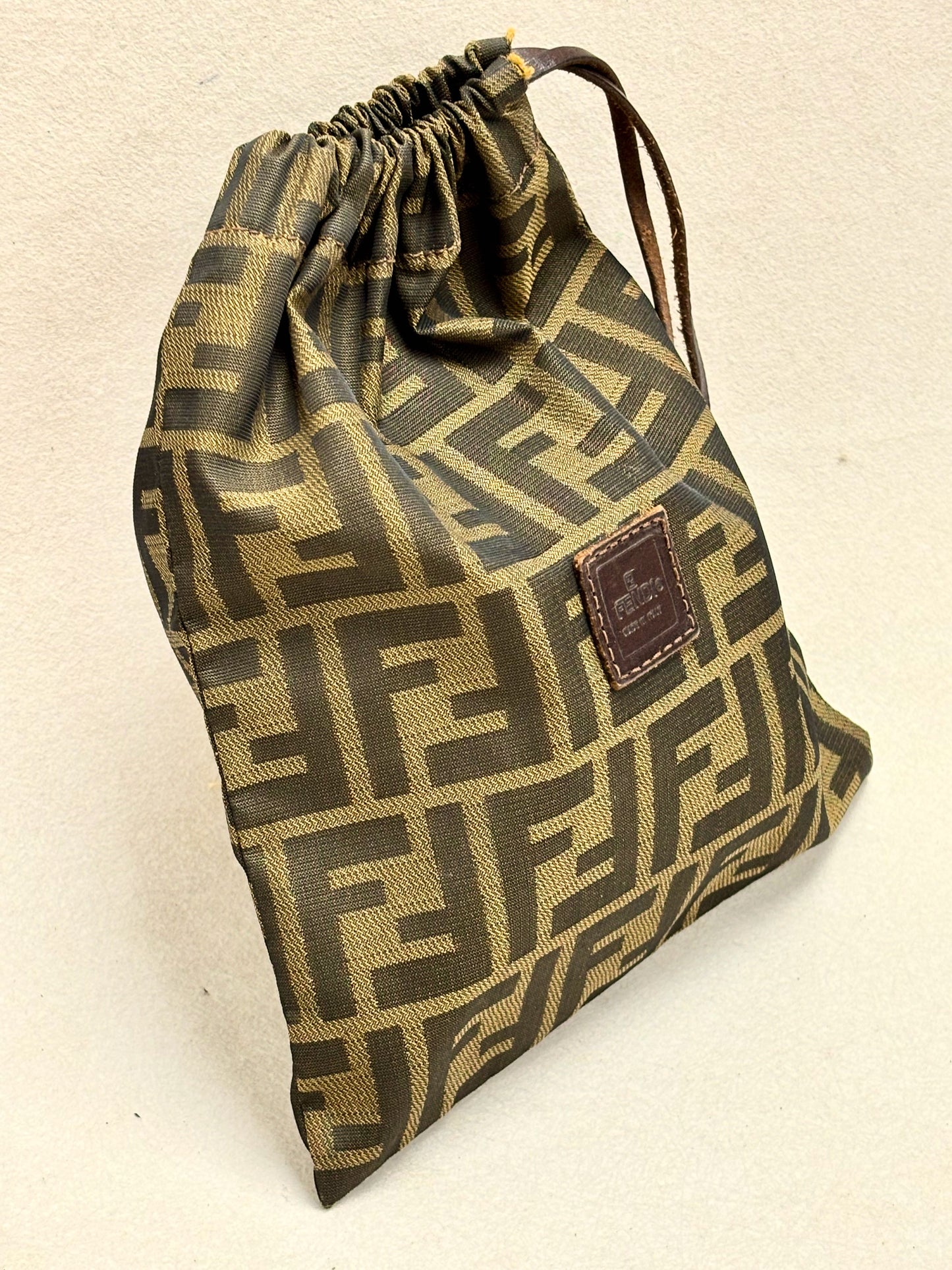 FENDI Pochette Zucca