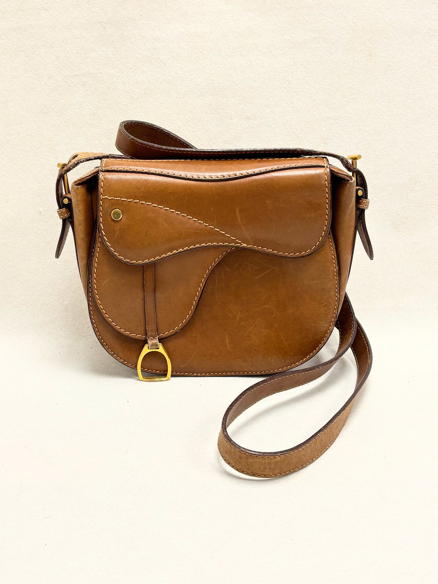 GUCCI Sac Saddle MM
