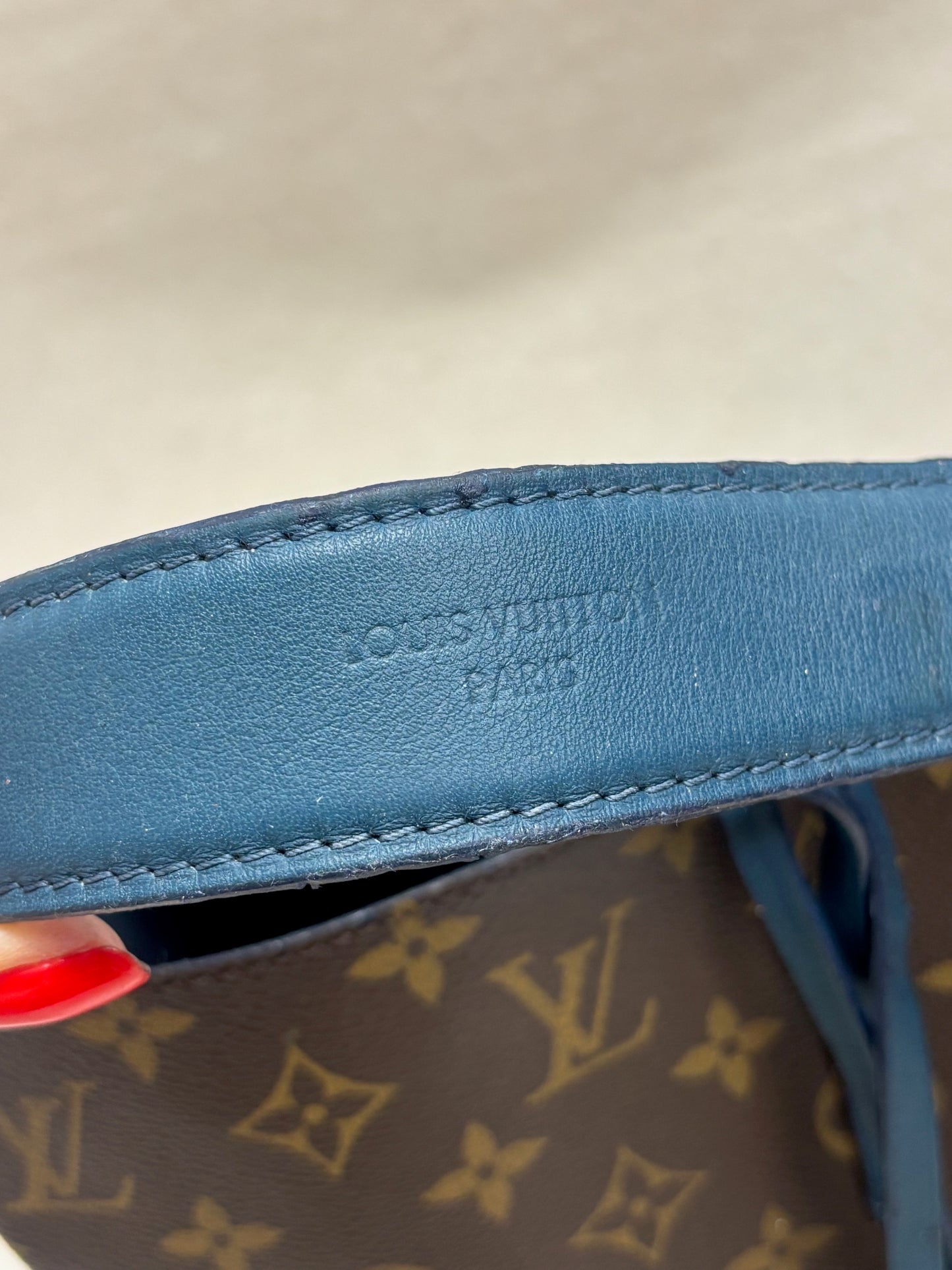 LOUIS VUITTON Sac Idole