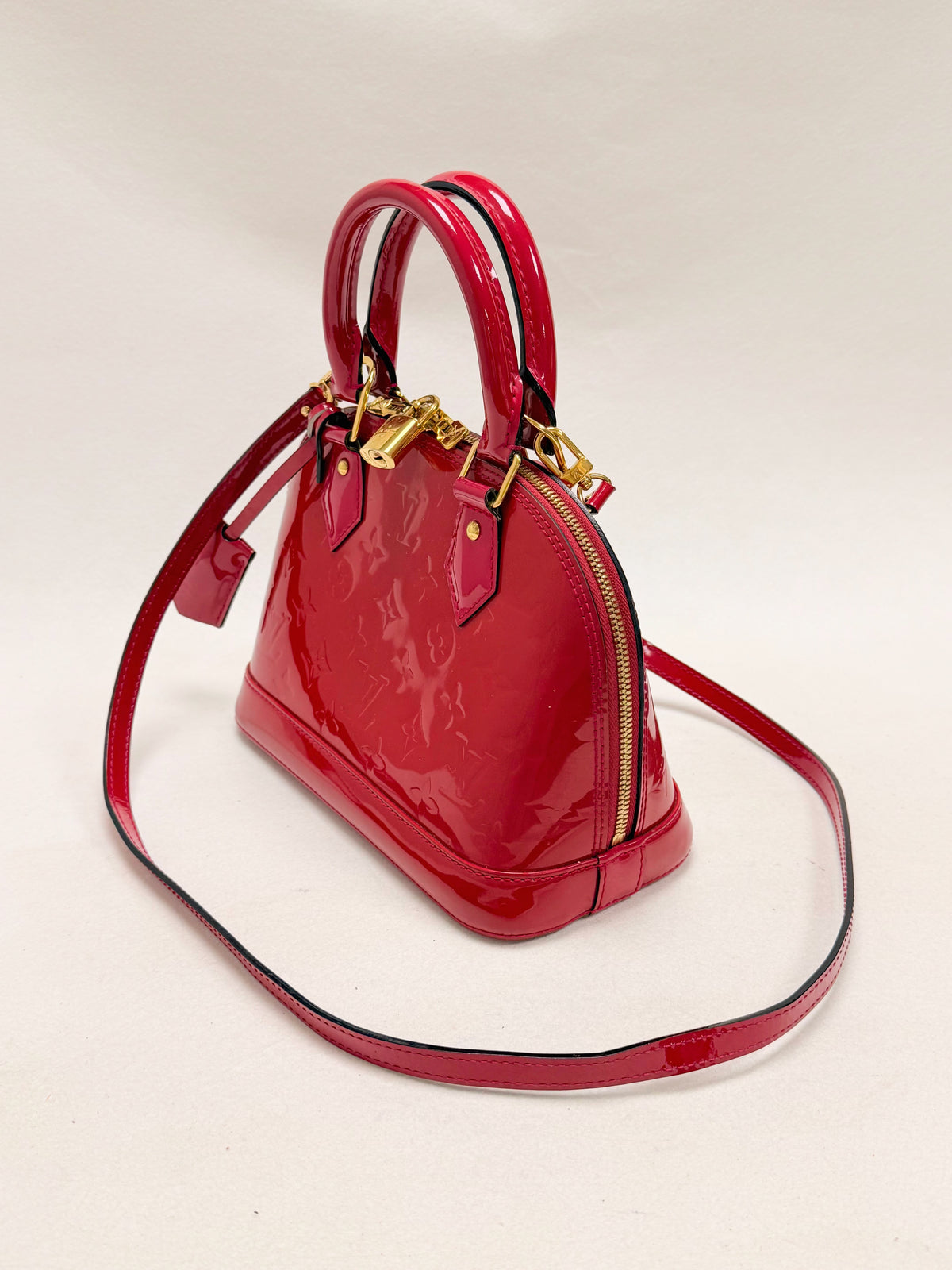 LOUIS VUITTON Sac BB Alma