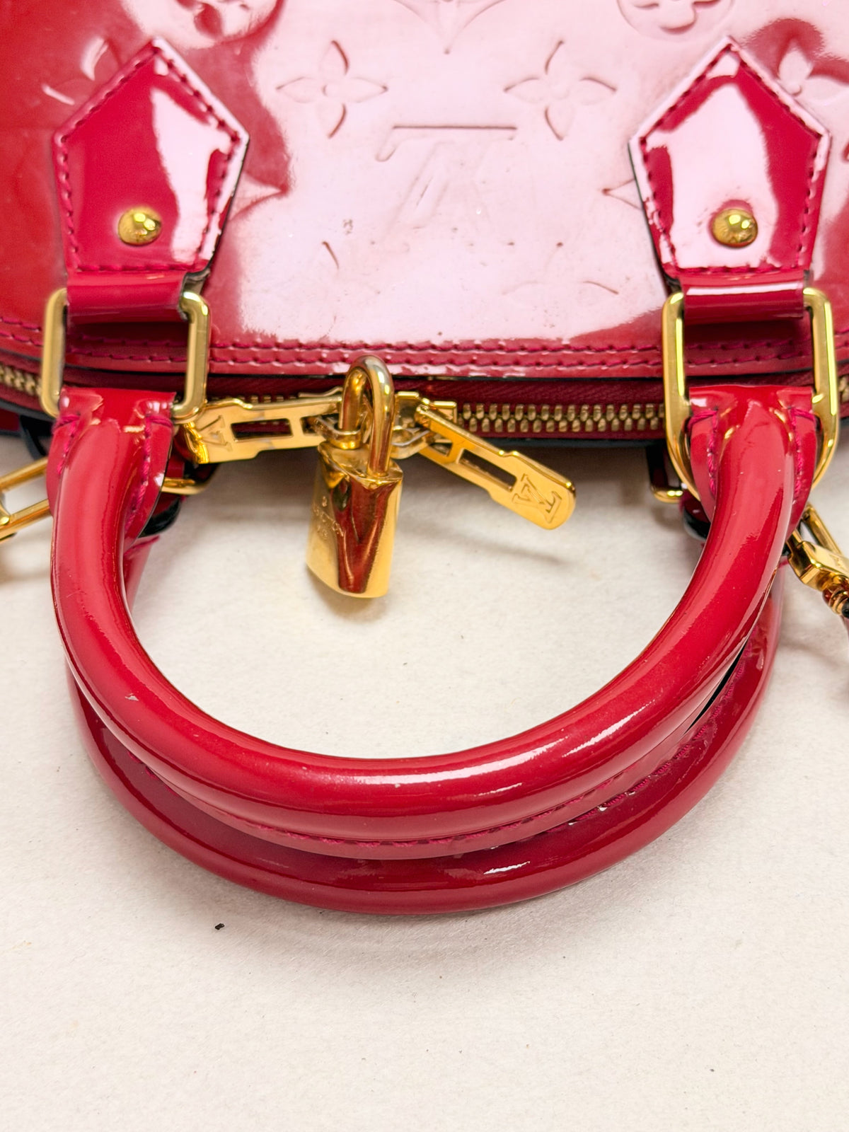 LOUIS VUITTON Sac BB Alma