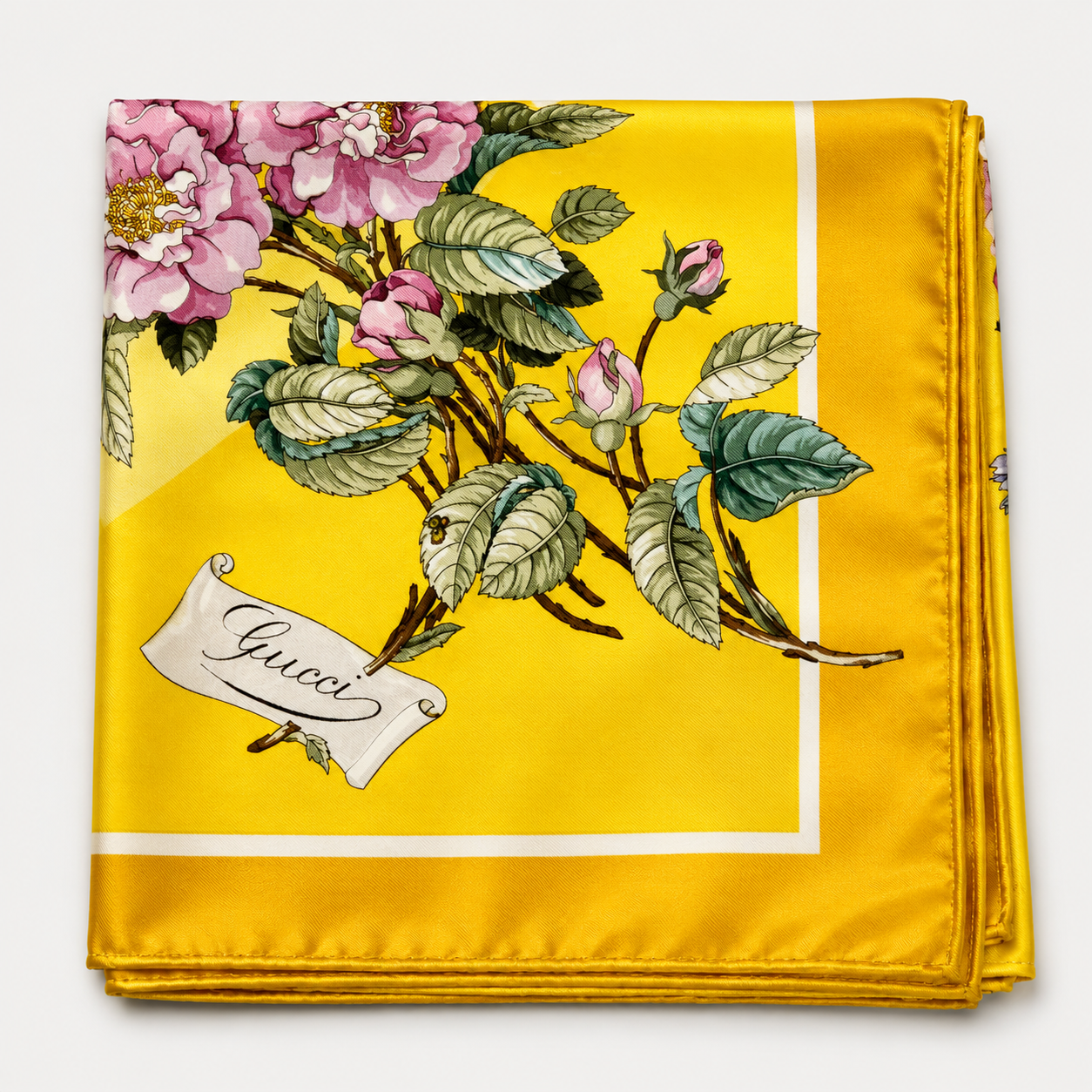 GUCCI Foulard Carré en Soie