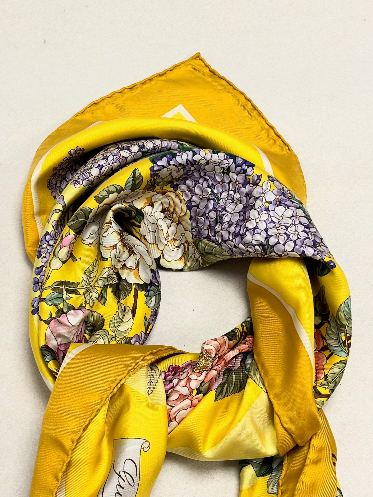 GUCCI Foulard Carré Flora