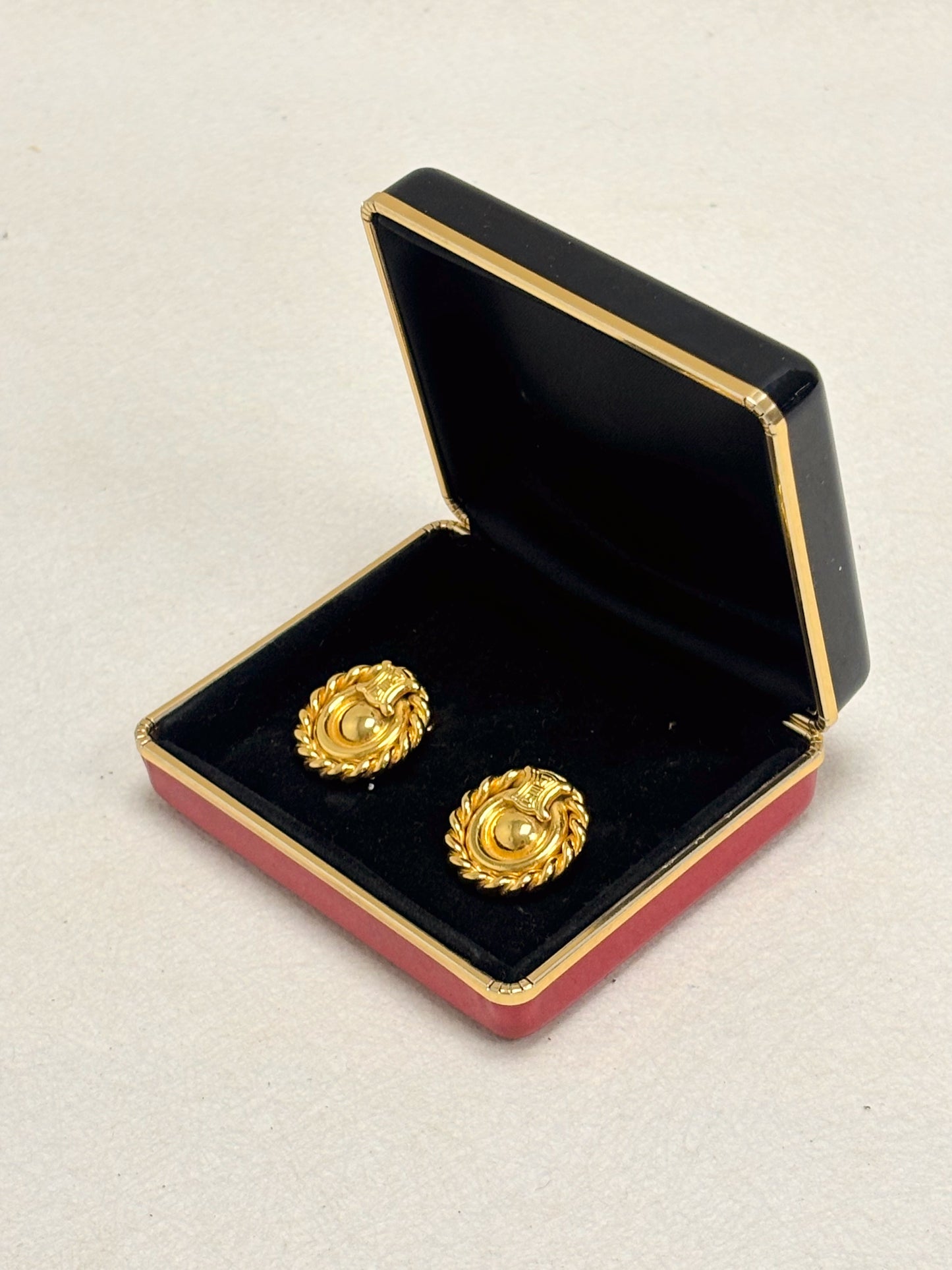 CÉLINE Boucles d'oreille Triomphe