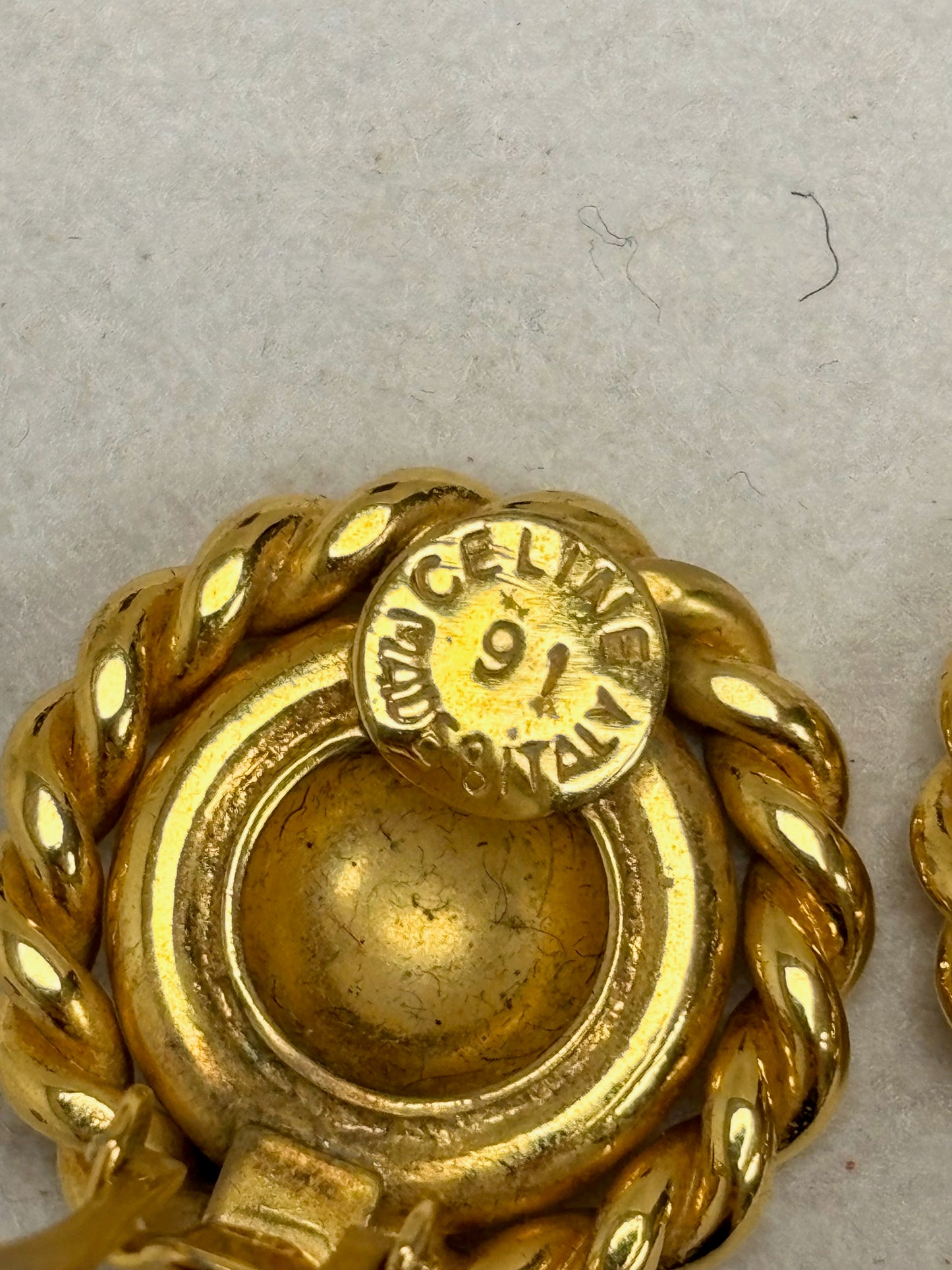 CÉLINE Boucles d'oreille Triomphe