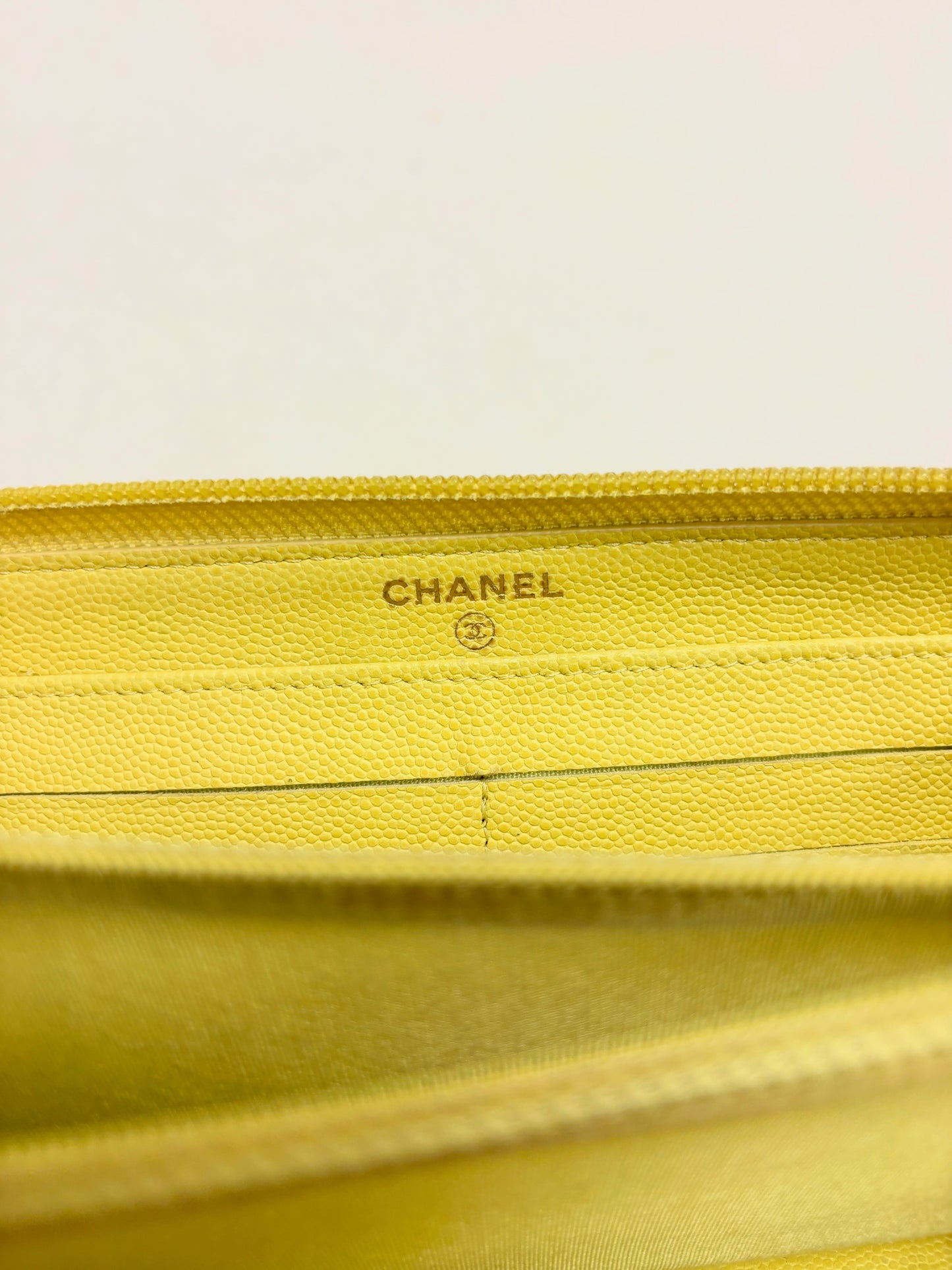 CHANEL Portefeuille Zip
