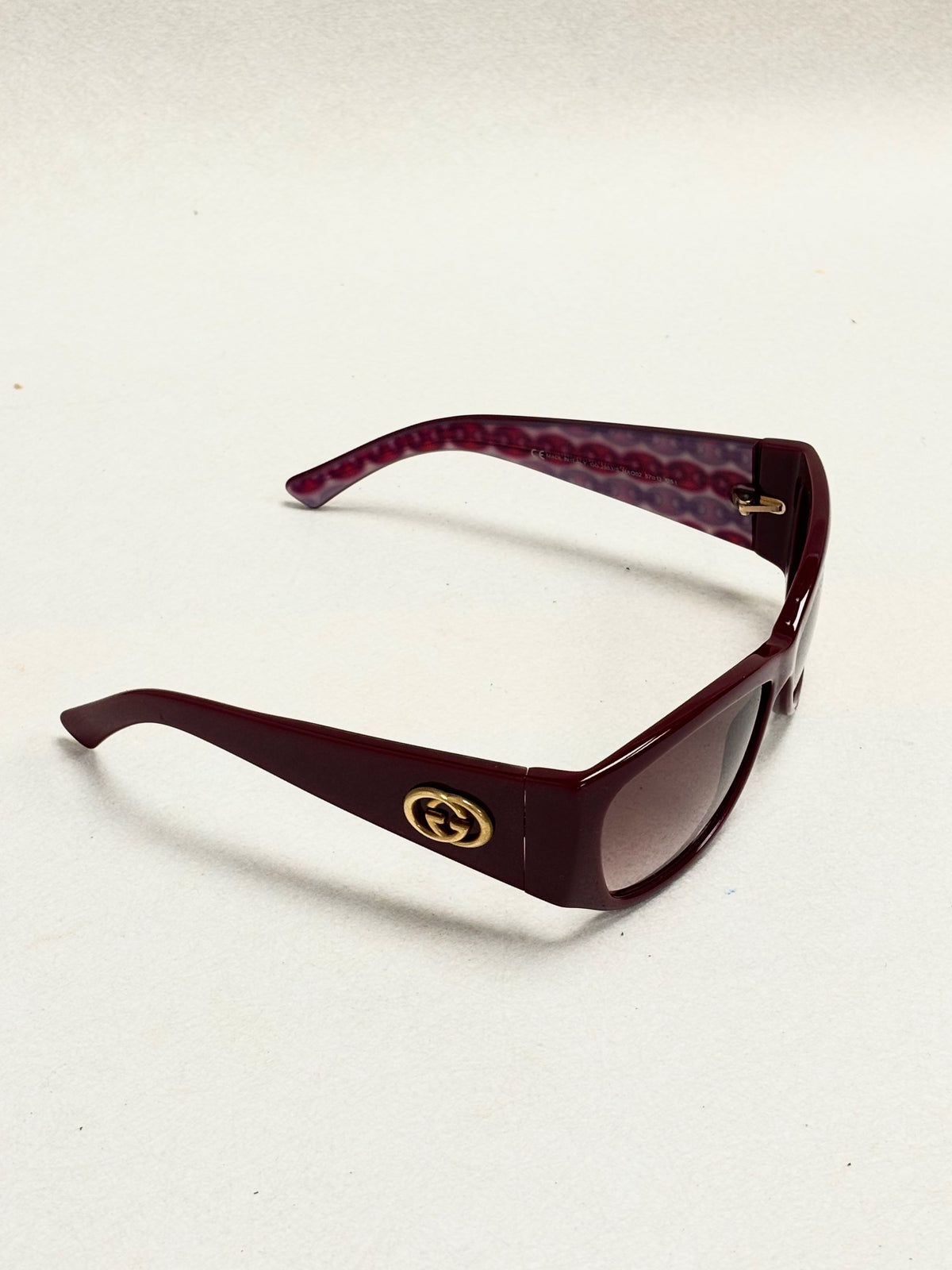 GUCCI Lunettes de soleil