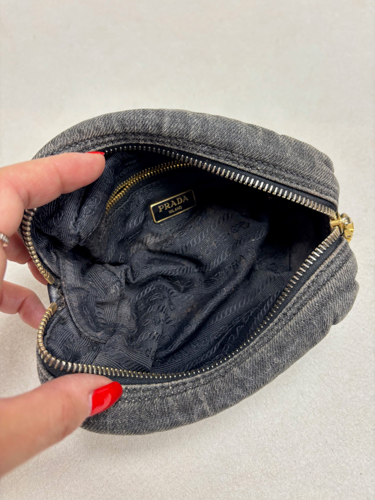 PRADA Trousse en Denim