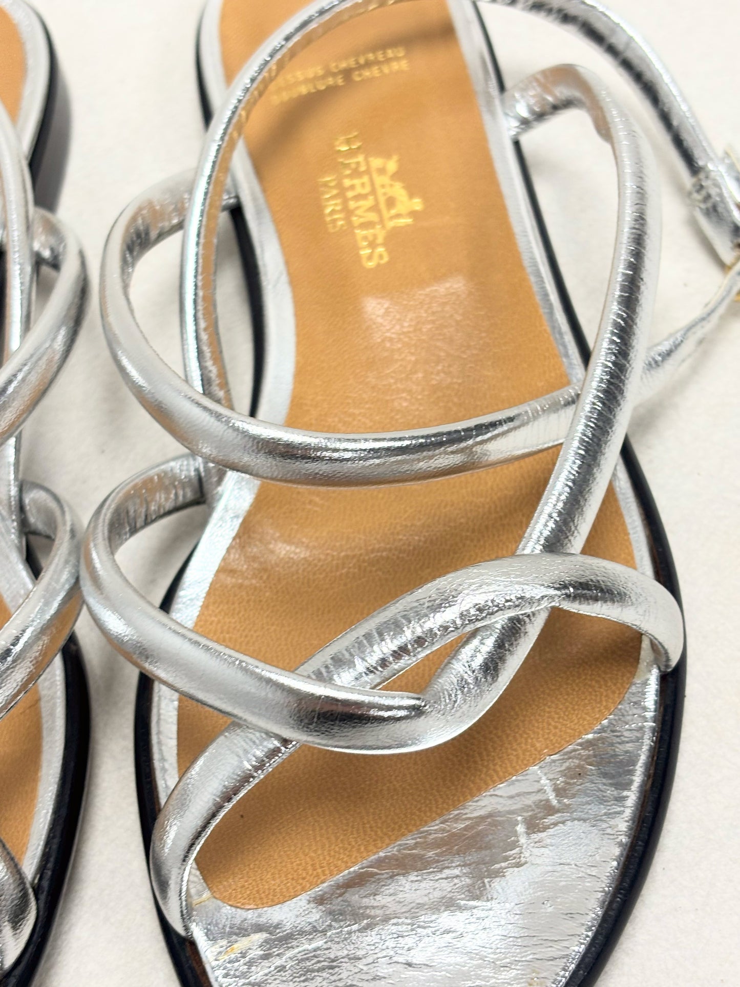 HERMÈS Sandales Cuir argent