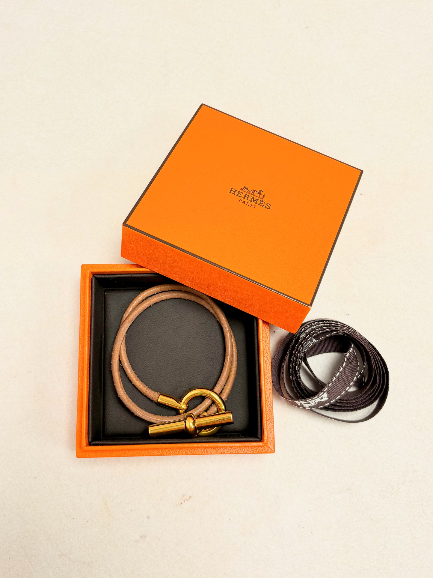 HERMÈS Collier Glénan