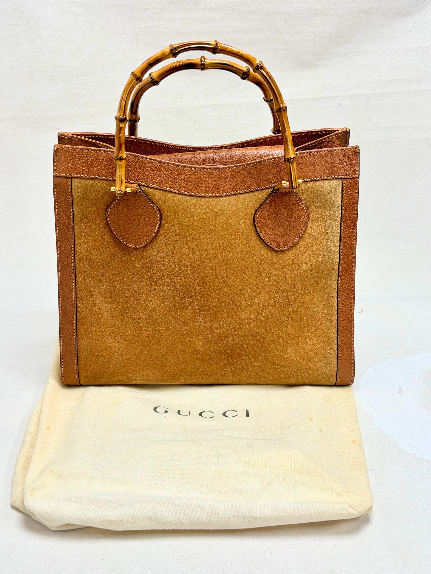 GUCCI Sac Maxi cabas Diana
