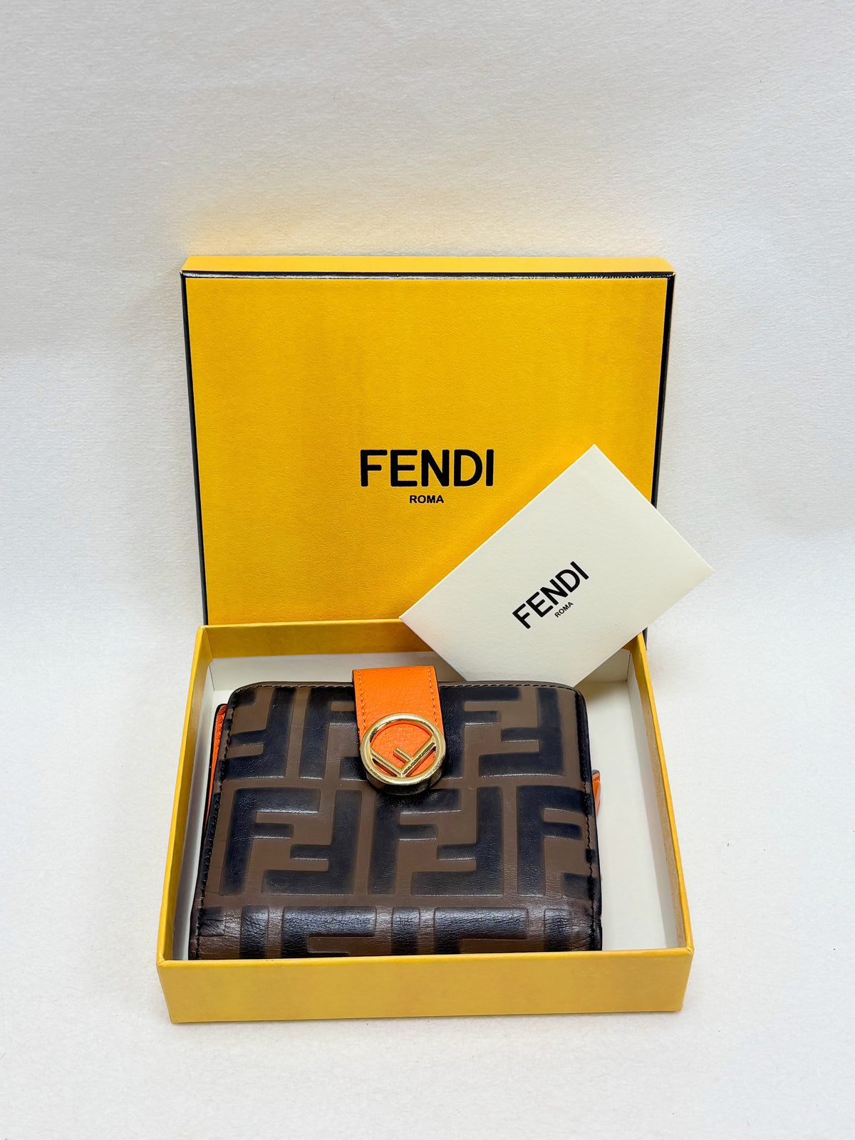 FENDI Portefeuille Zucca cuir