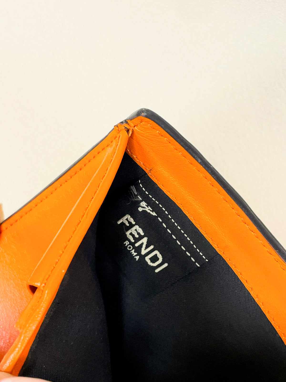 FENDI Portefeuille Zucca cuir