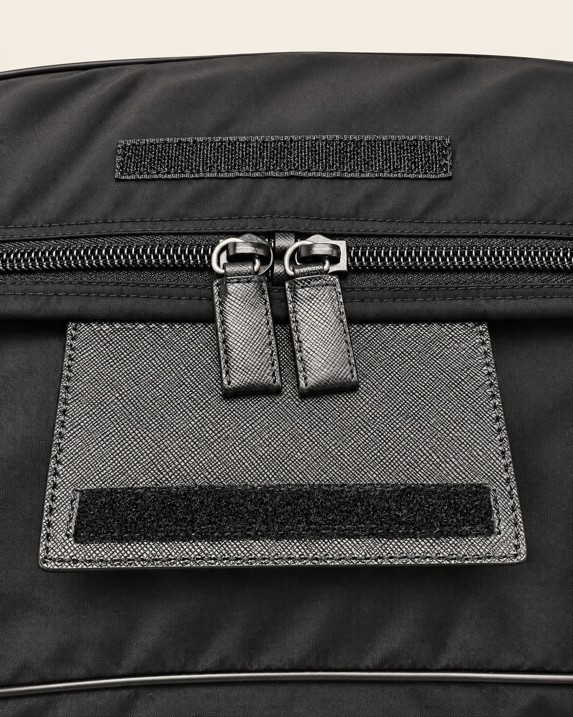 PRADA Sac de voyage Nylon