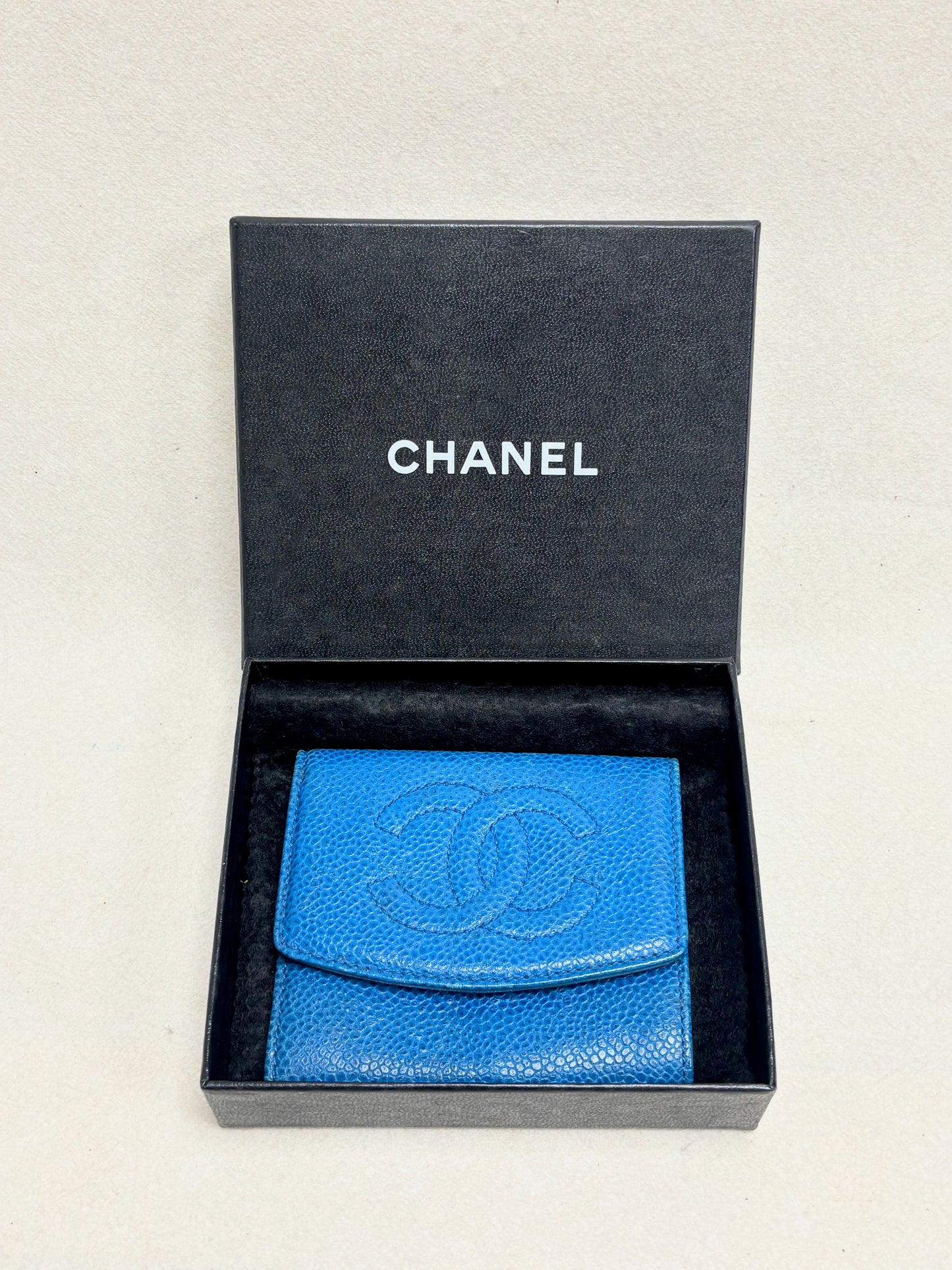 CHANEL Porte-Monnaie Cuir bleu
