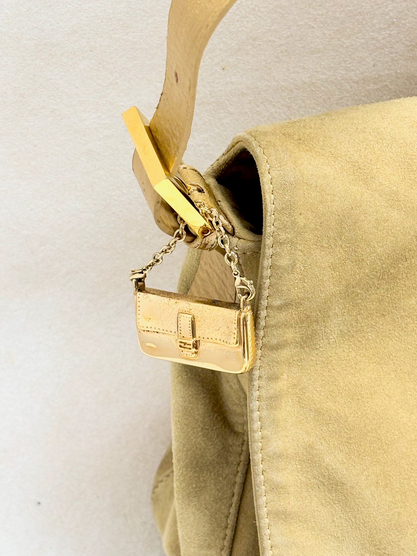FENDI Bijou de sac Charm Baguette