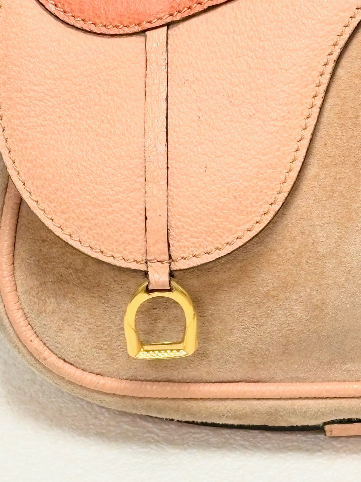GUCCI Sac Saddle PM