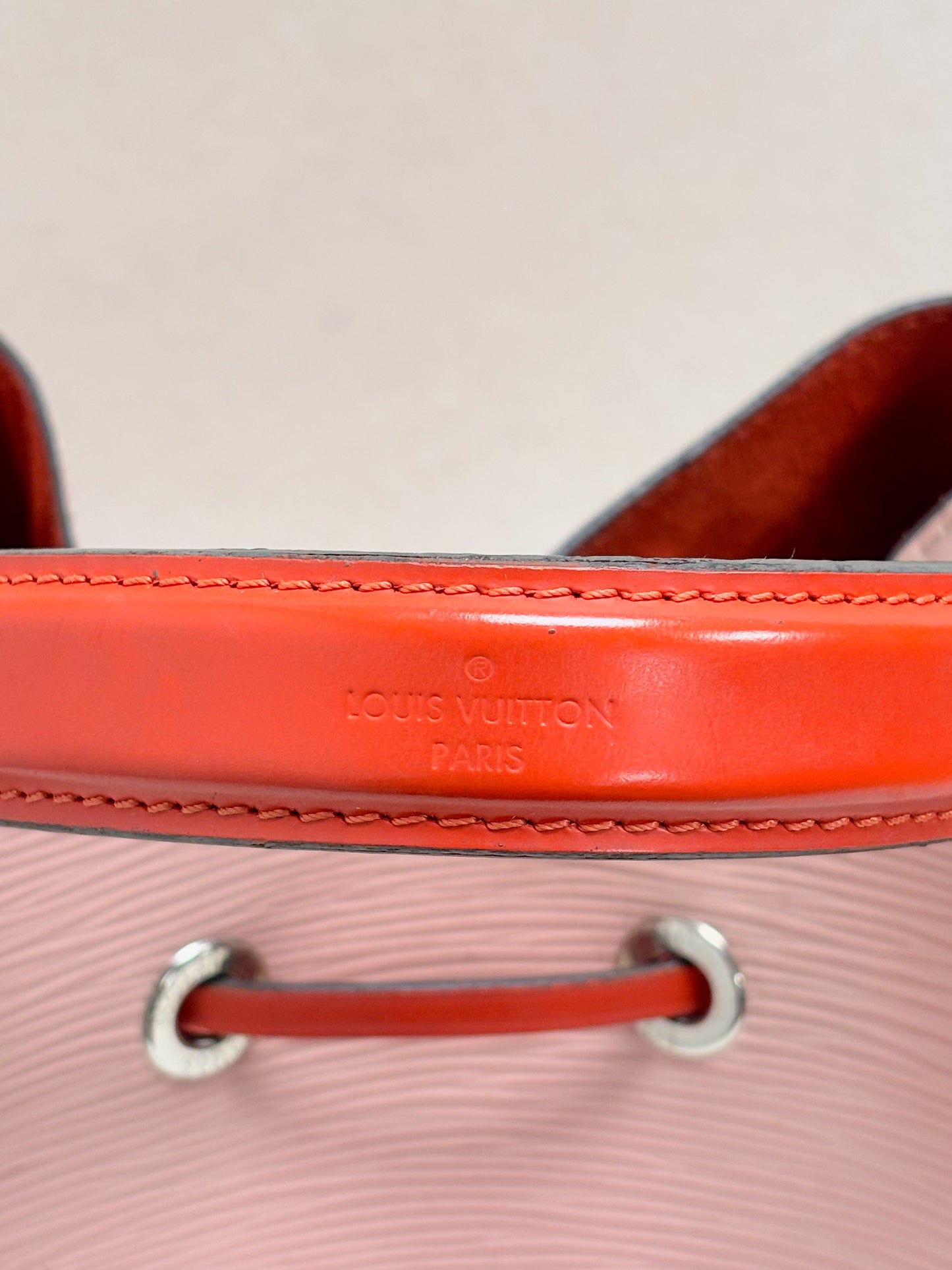 LOUIS VUITTON Sac NéoNoé MM