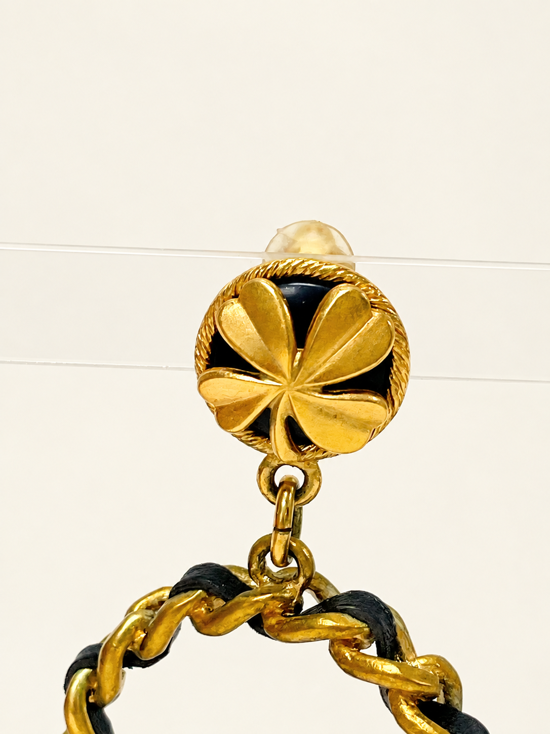 CHANEL Boucles d'oreilles Hoops 94