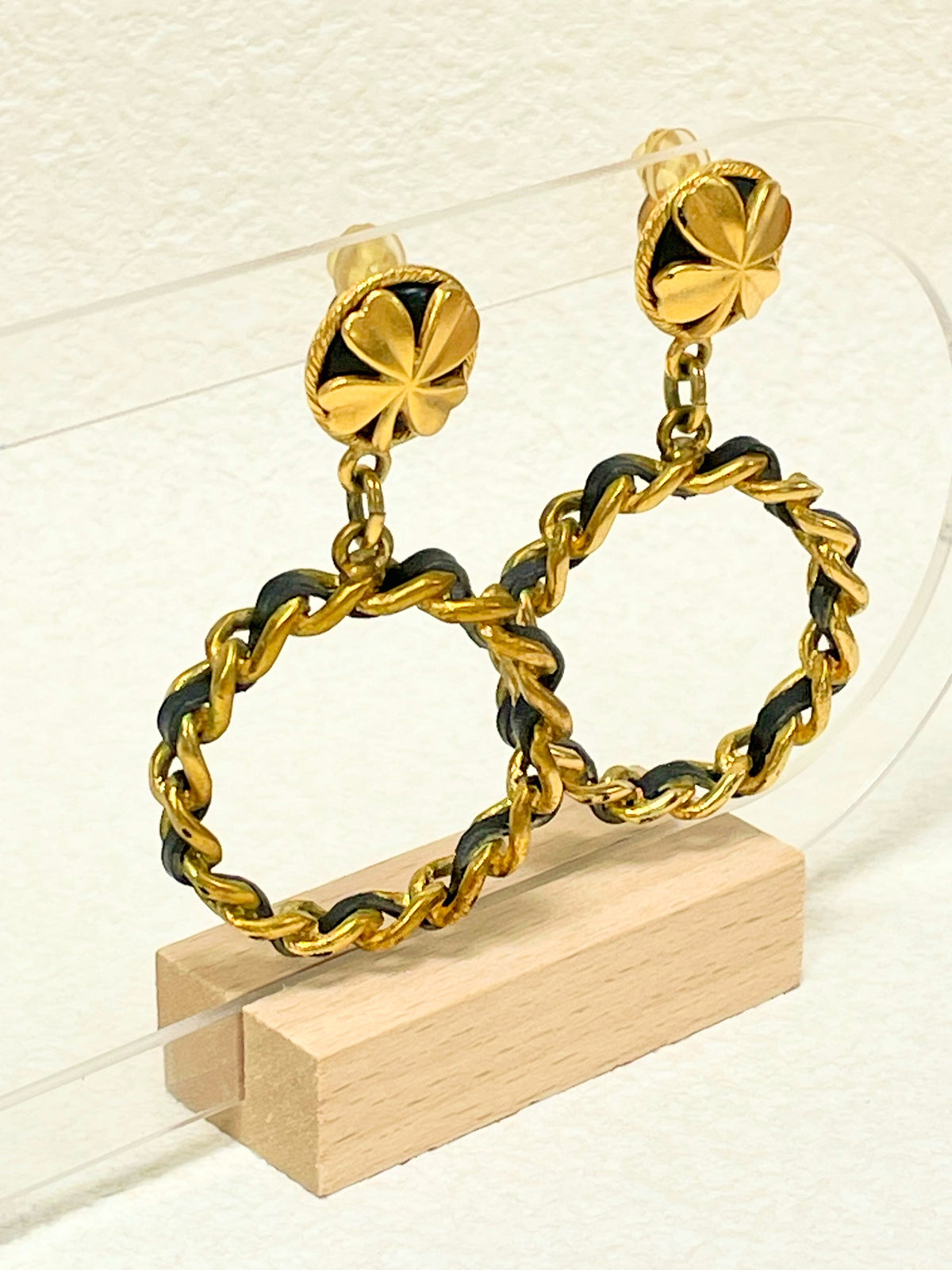 CHANEL Boucles d'oreilles Hoops 94