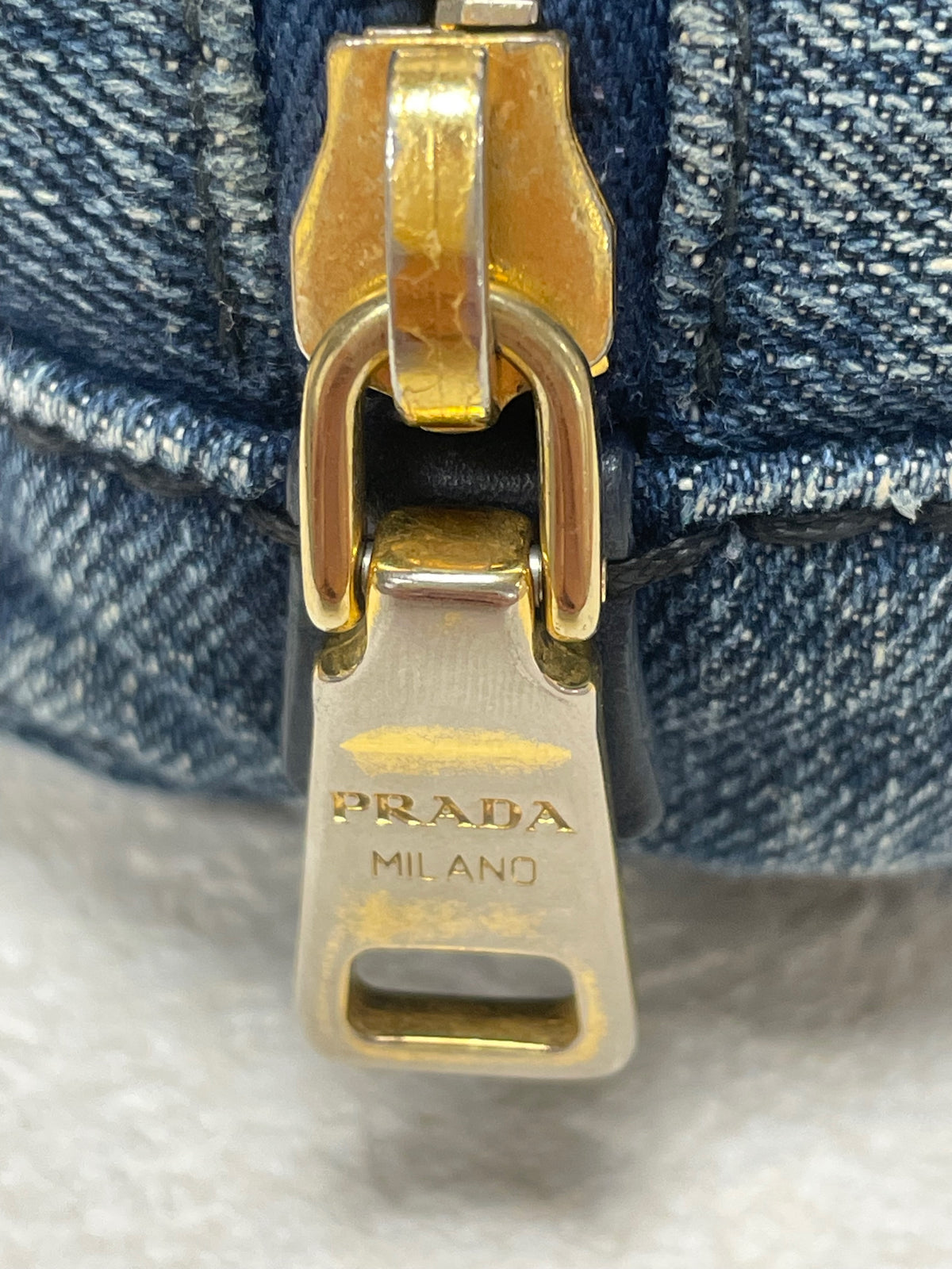 PRADA Trousse en Denim