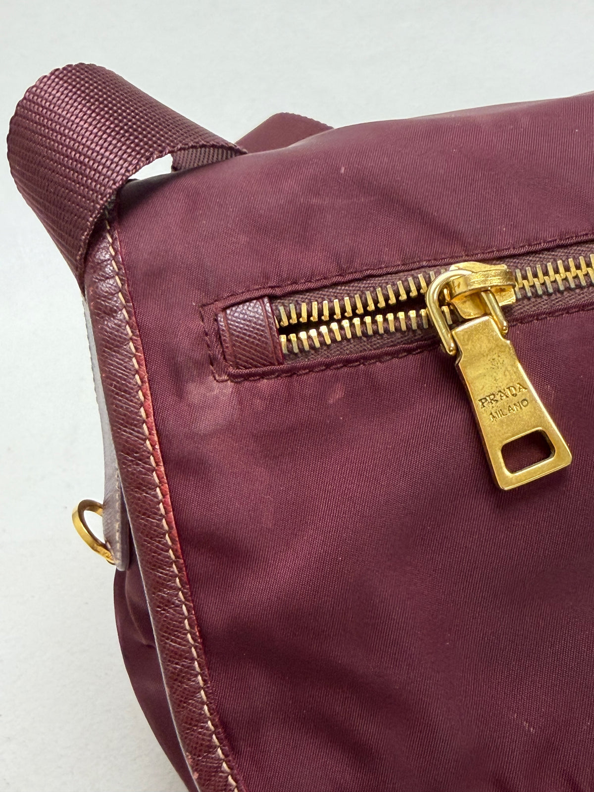 PRADA Sac Explore Re-Nylon
