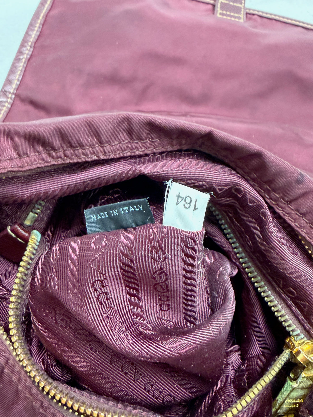 PRADA Sac Explore Re-Nylon