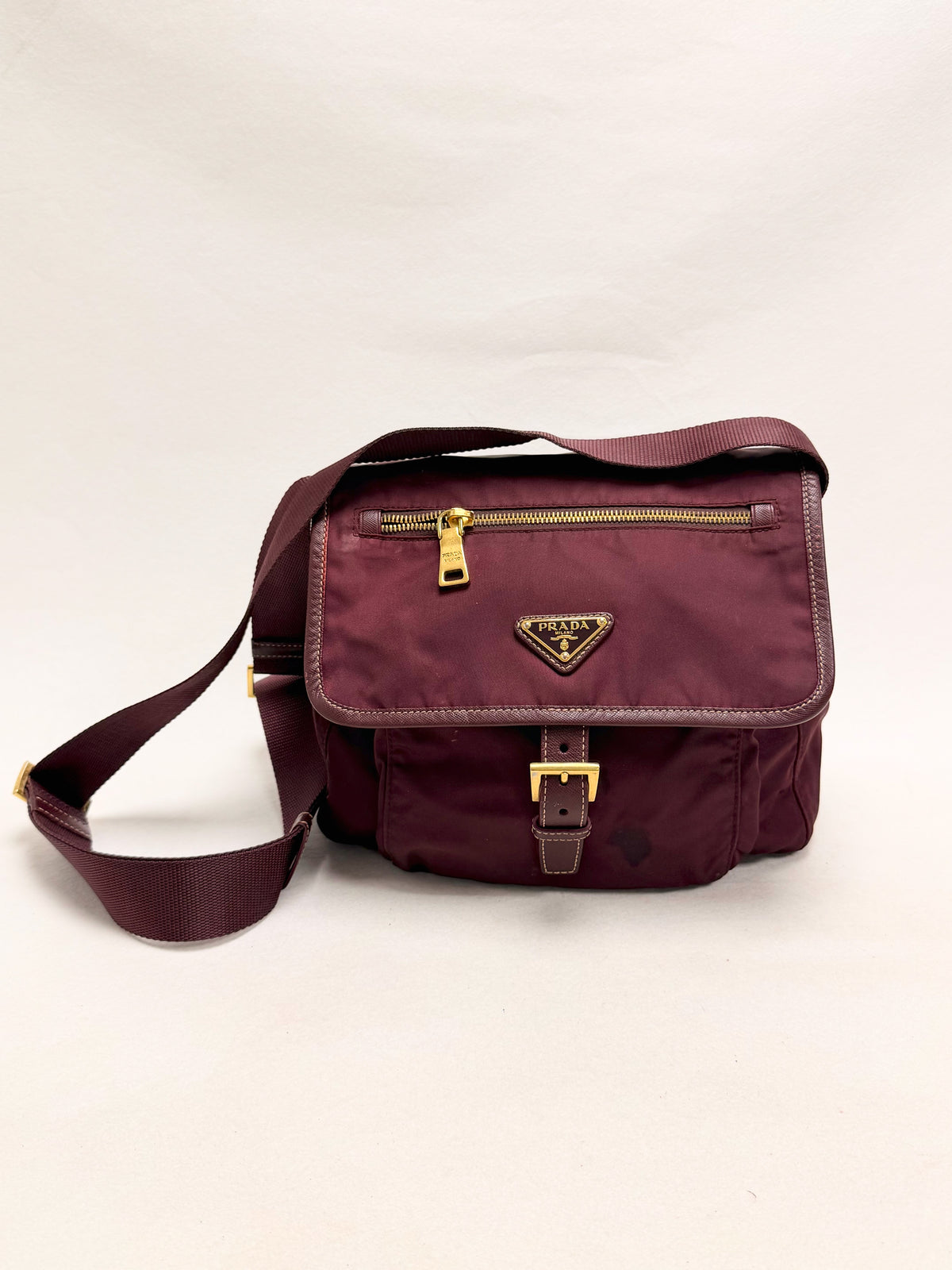 PRADA Sac Explore Re-Nylon