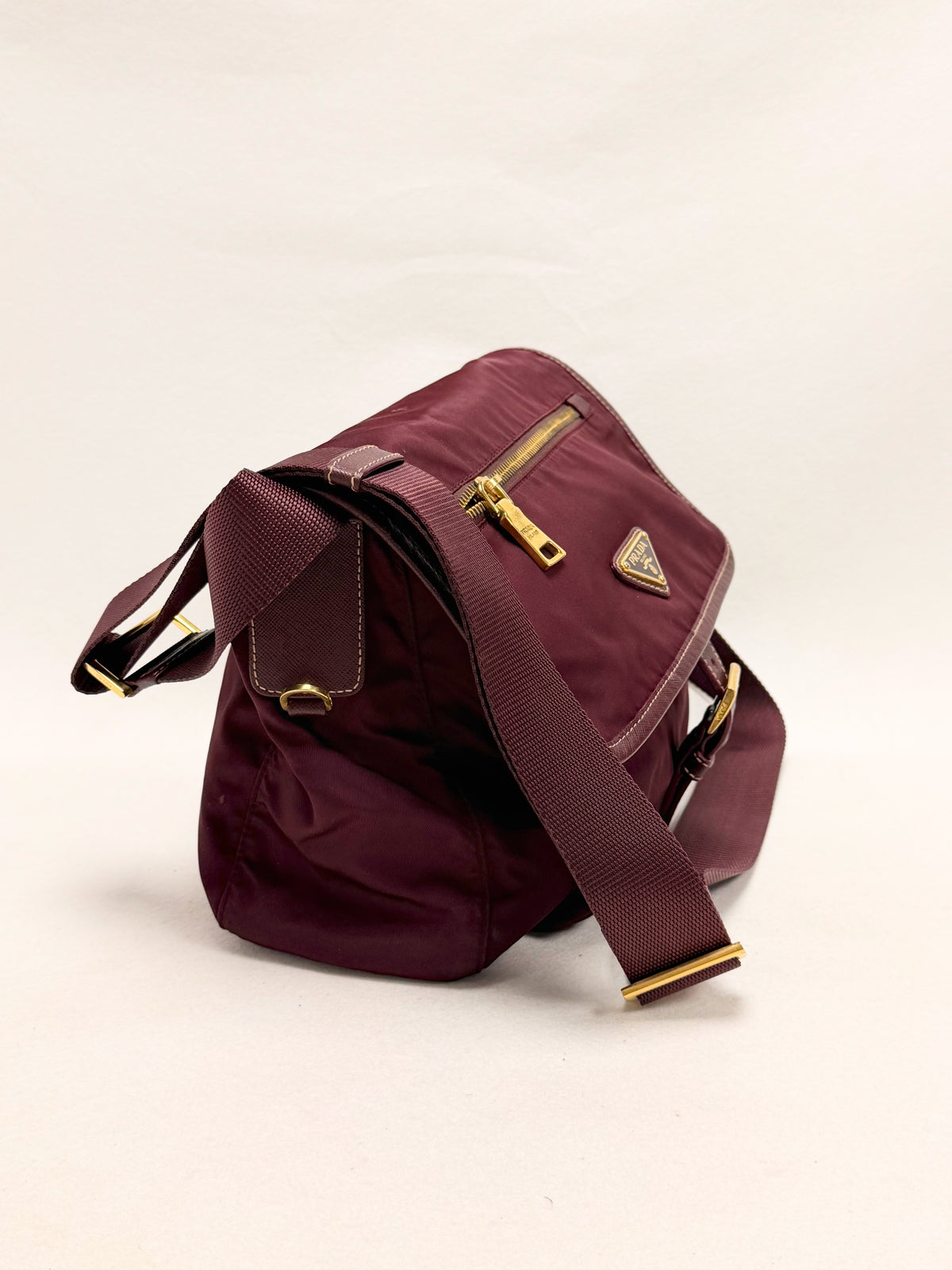 PRADA Sac Explore Re-Nylon