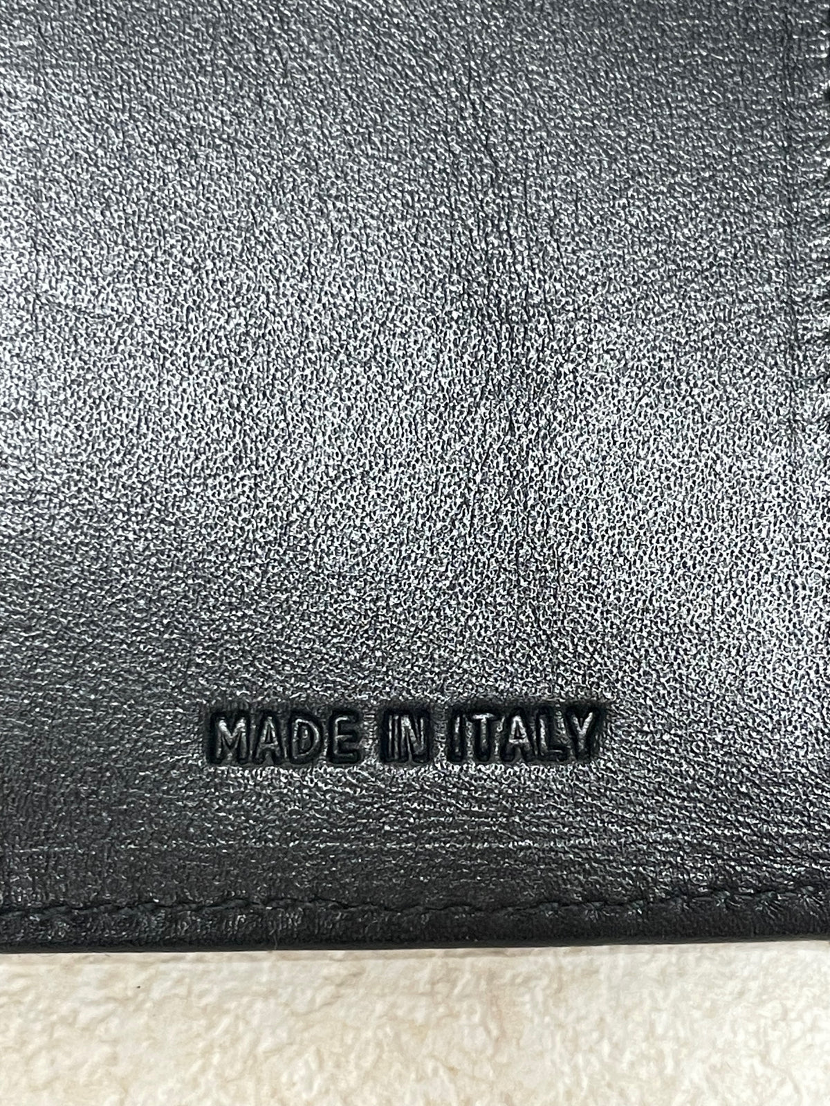PRADA Porte clés