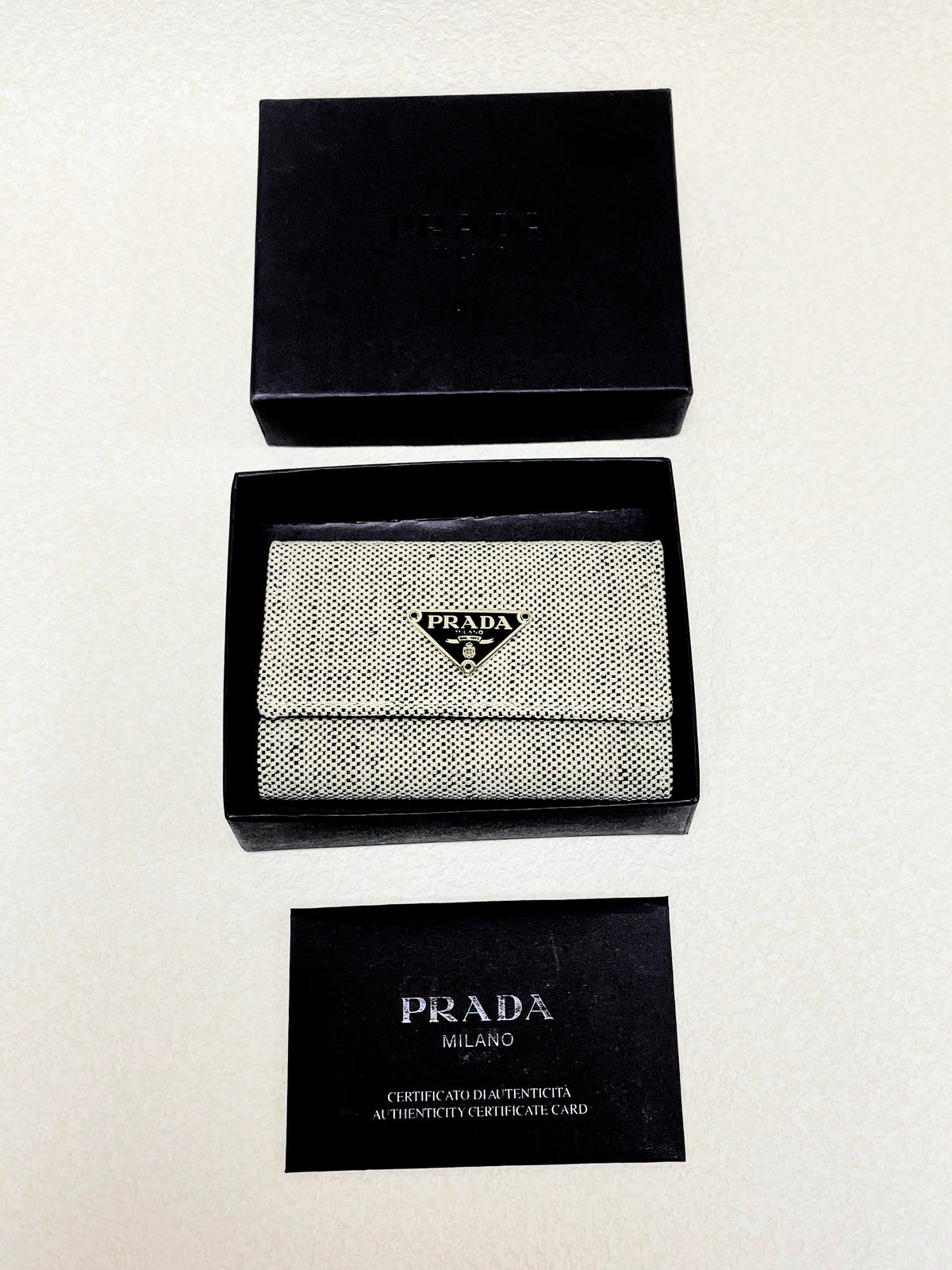 PRADA Porte clés
