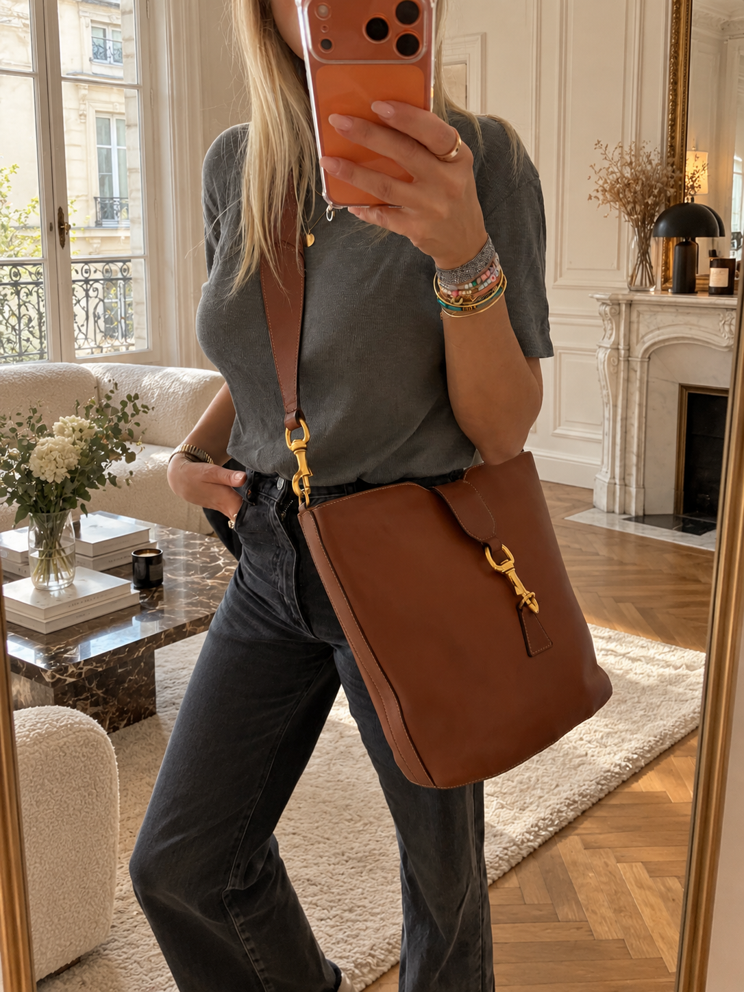 GUCCI Sac Jackie Bucket Bag
