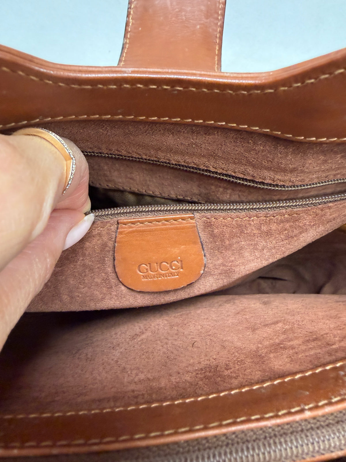 GUCCI Sac Jackie Bucket Bag