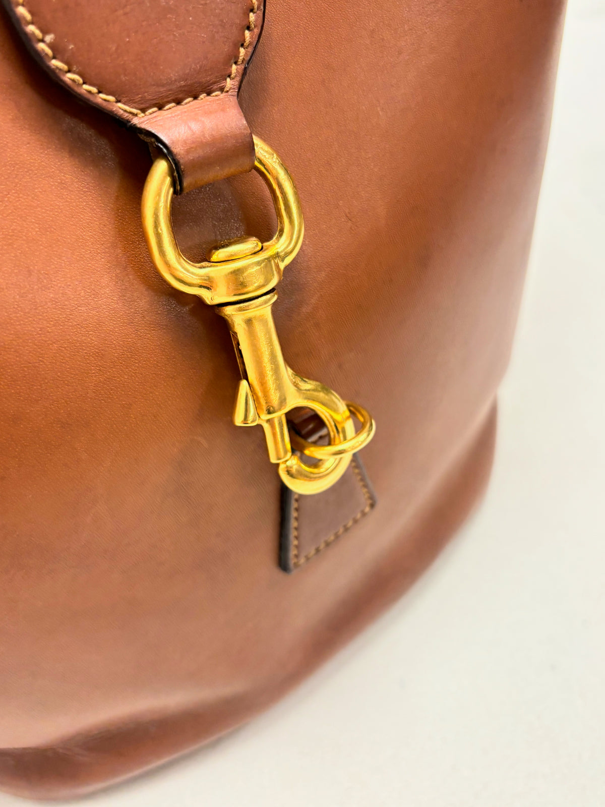GUCCI Sac Jackie Bucket Bag