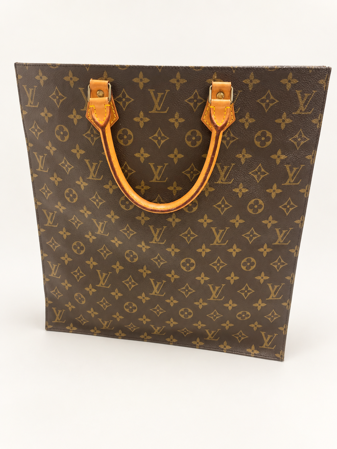 LOUIS VUITTON Sac plat